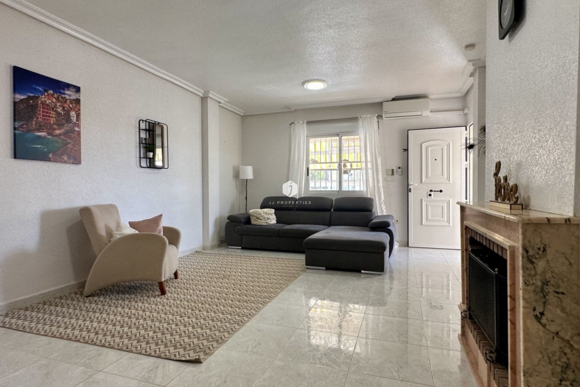 D'occasion - Villa -
Orihuela Costa - Costa Blanca