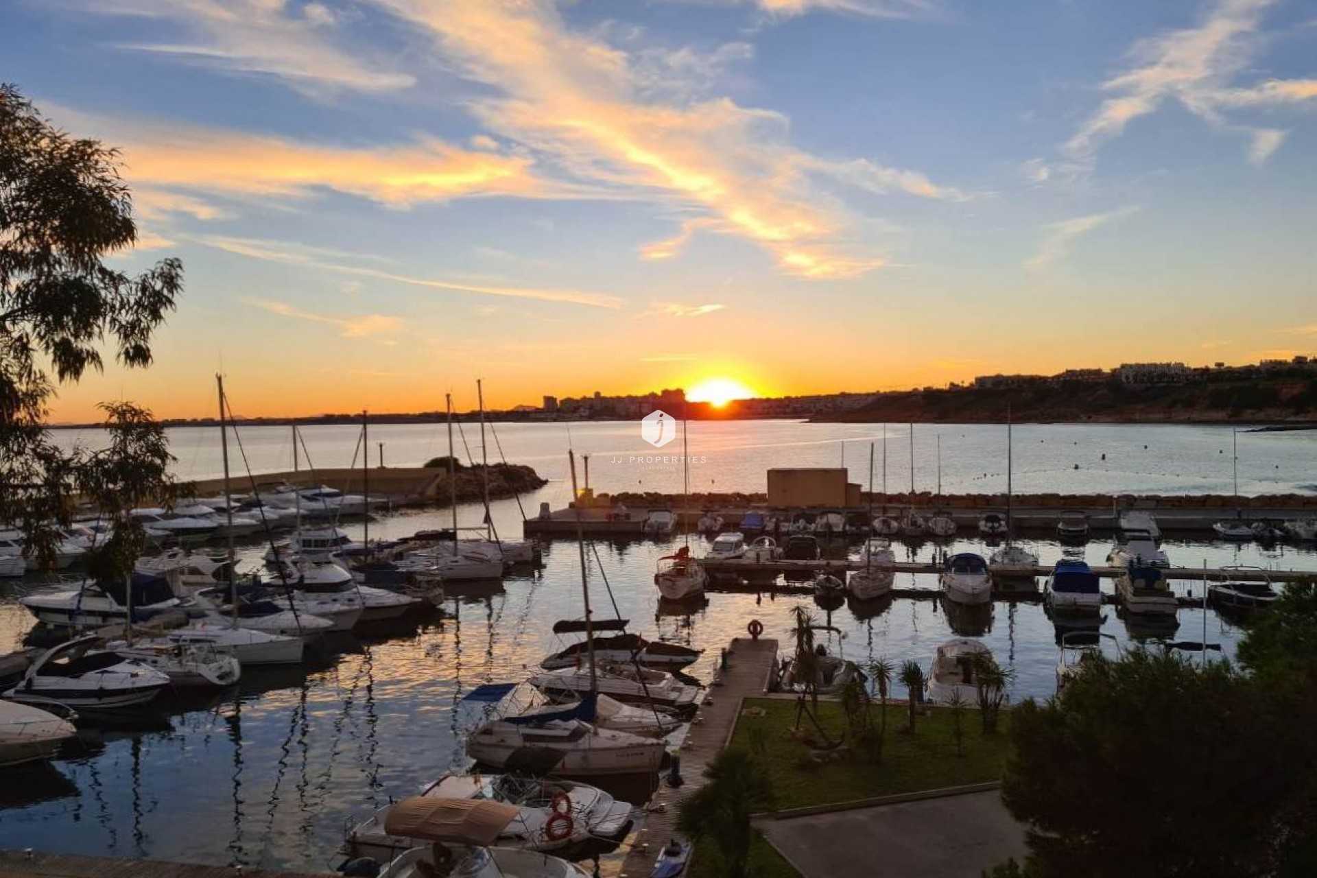 D'occasion - Villa -
Orihuela Costa - Costa Blanca