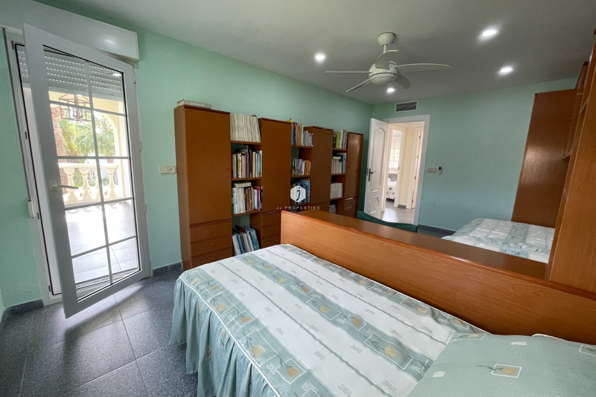 D'occasion - Villa -
Orihuela Costa - Costa Blanca