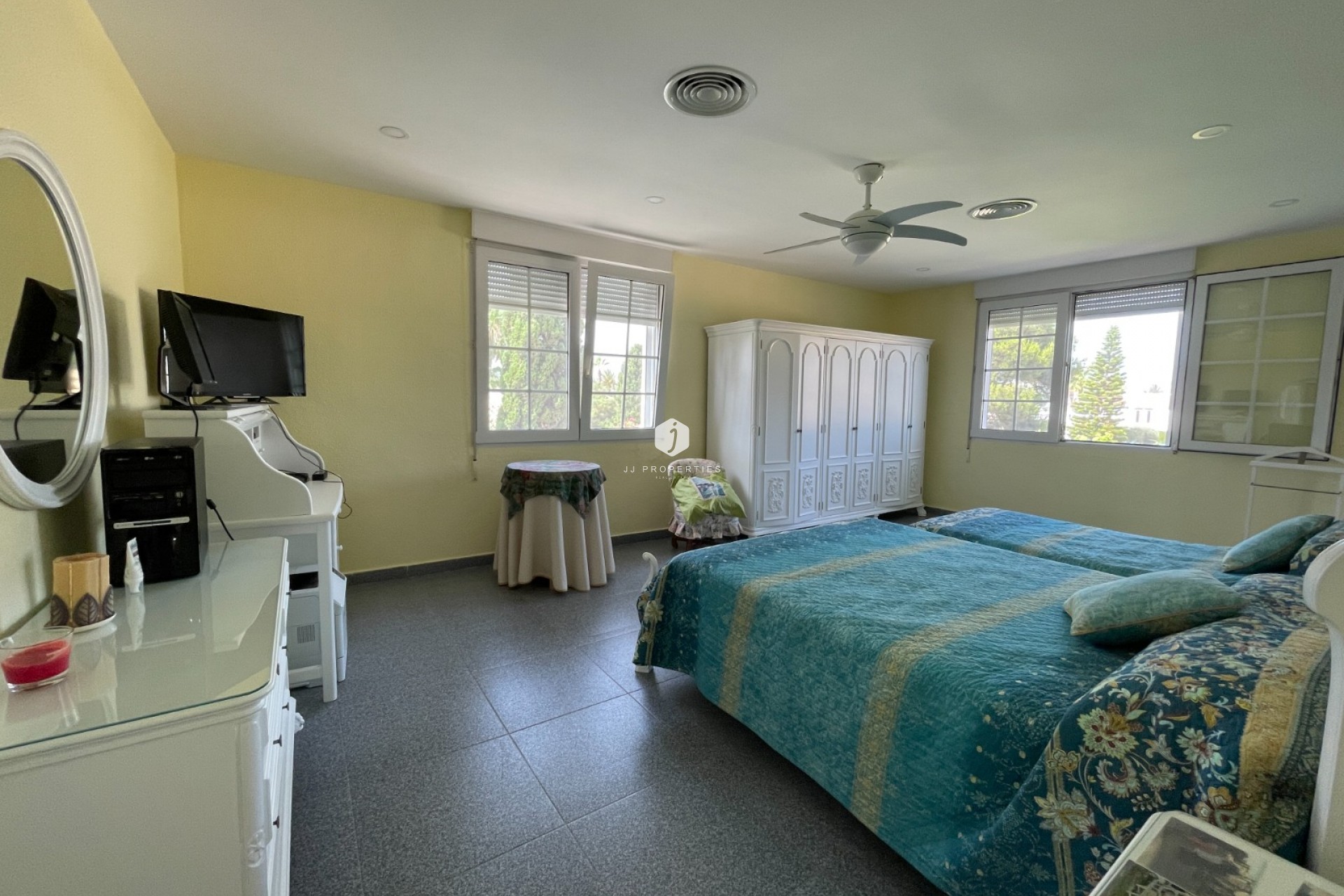 D'occasion - Villa -
Orihuela Costa - Costa Blanca