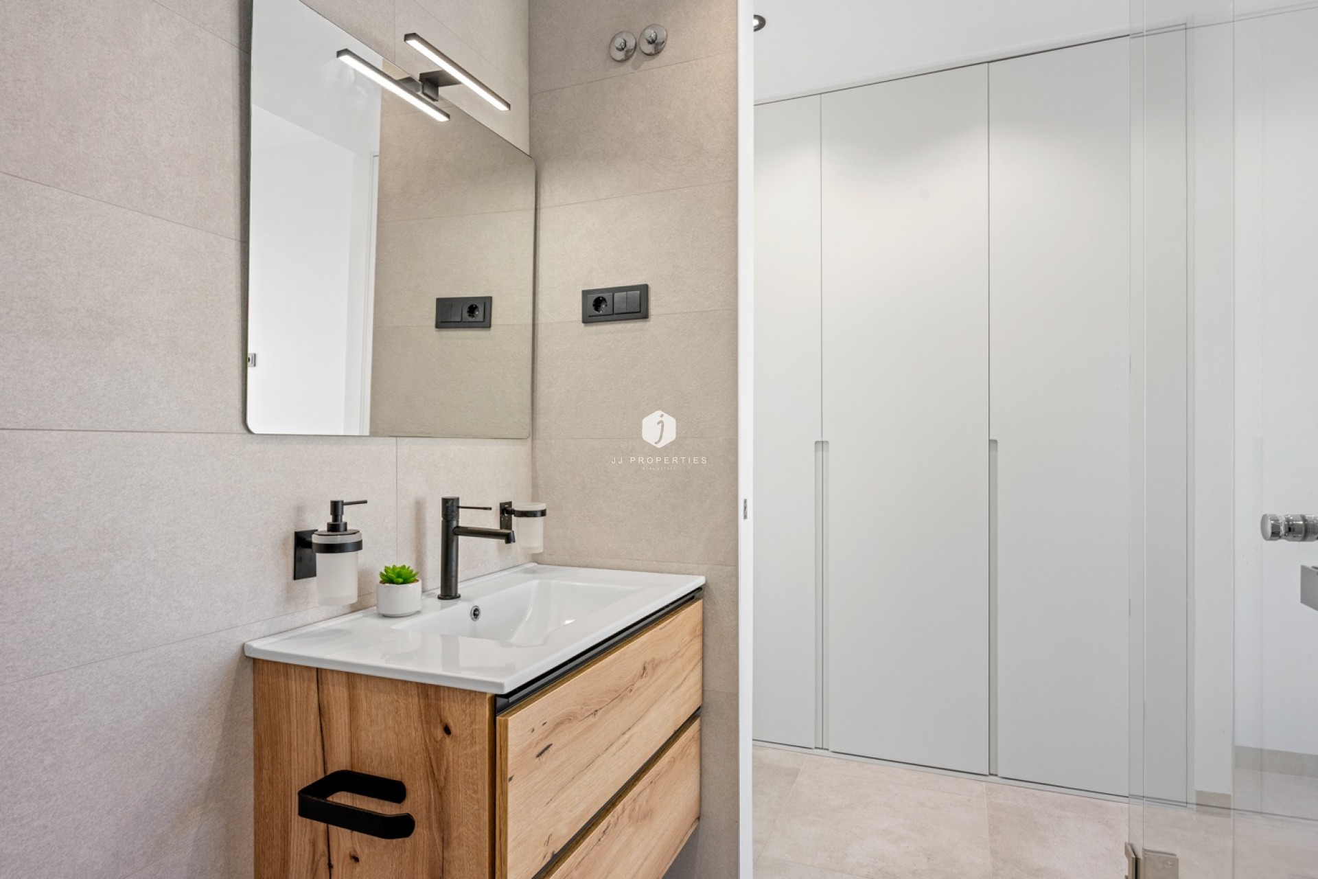 D'occasion - Villa -
Orihuela Costa - Costa Blanca