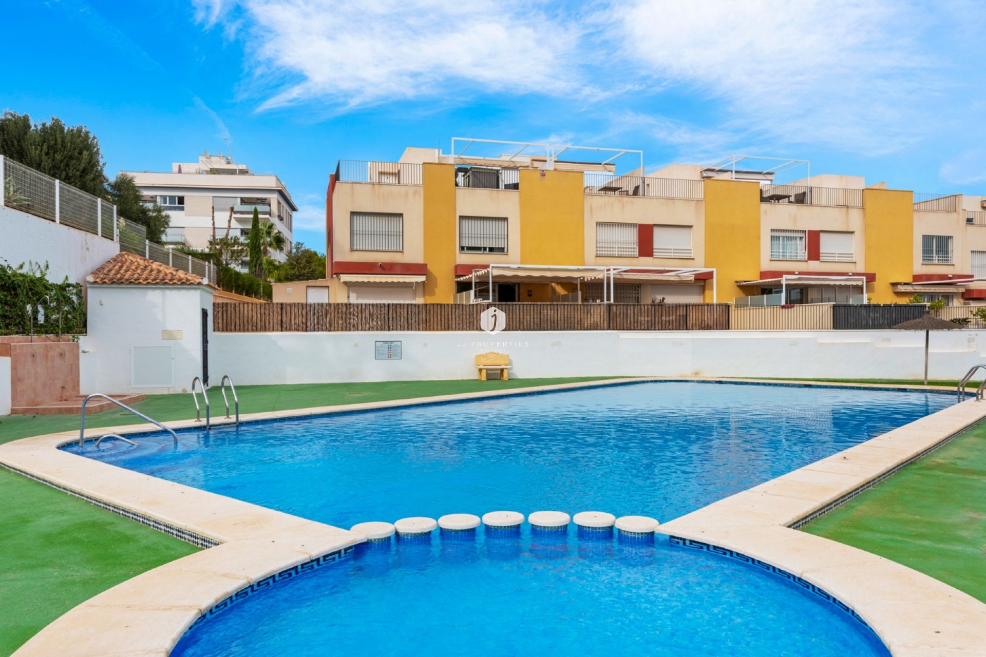 D'occasion - Villa -
Orihuela Costa - Costa Blanca