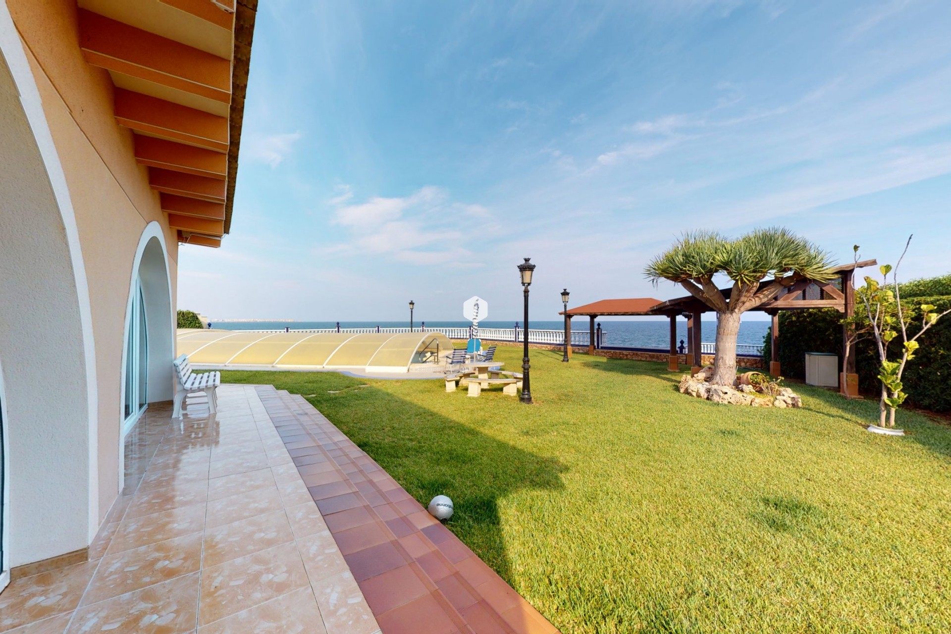 D'occasion - Villa -
Orihuela Costa - Costa Blanca