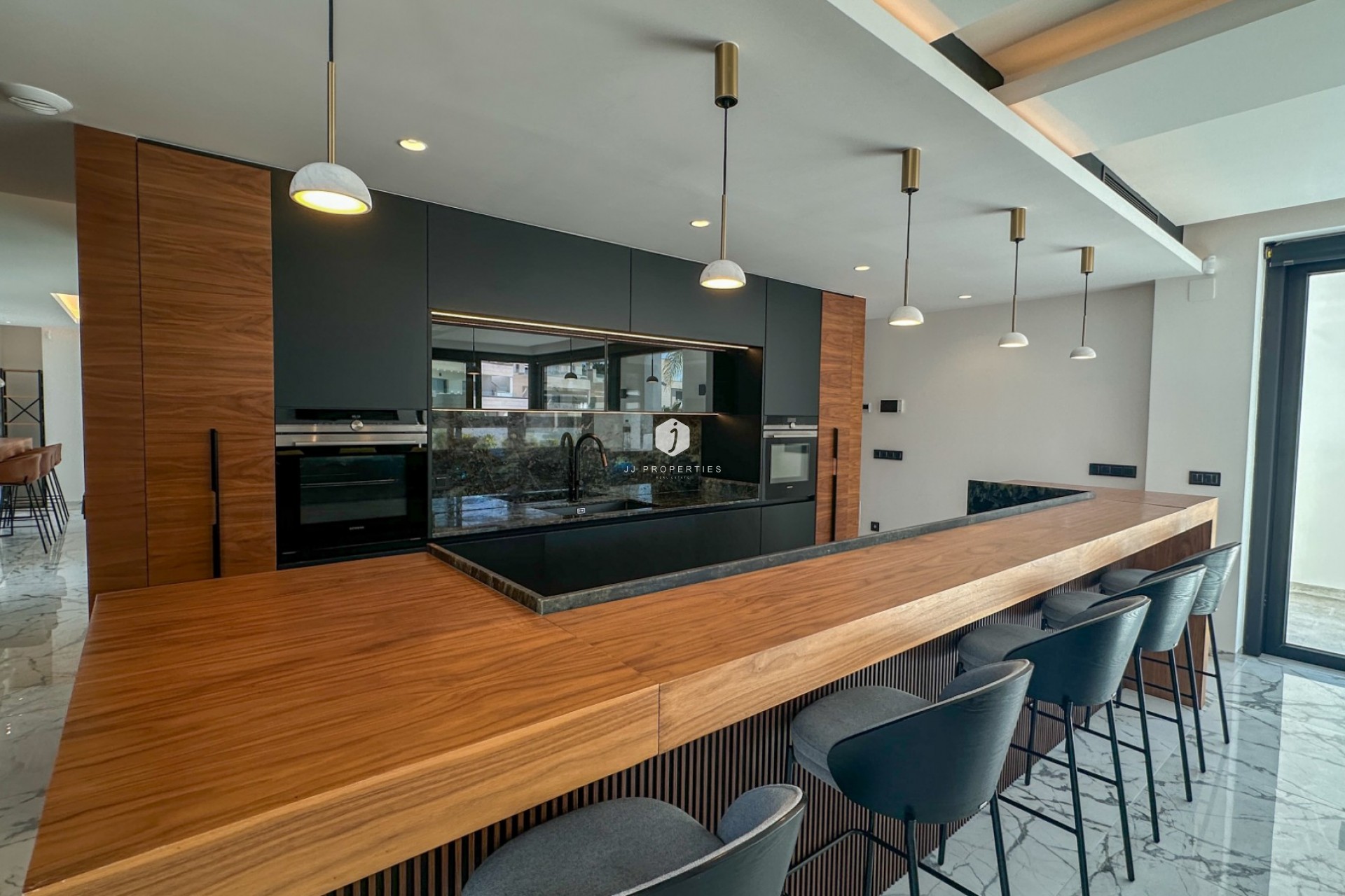 D'occasion - Villa -
Orihuela Costa - Costa Blanca