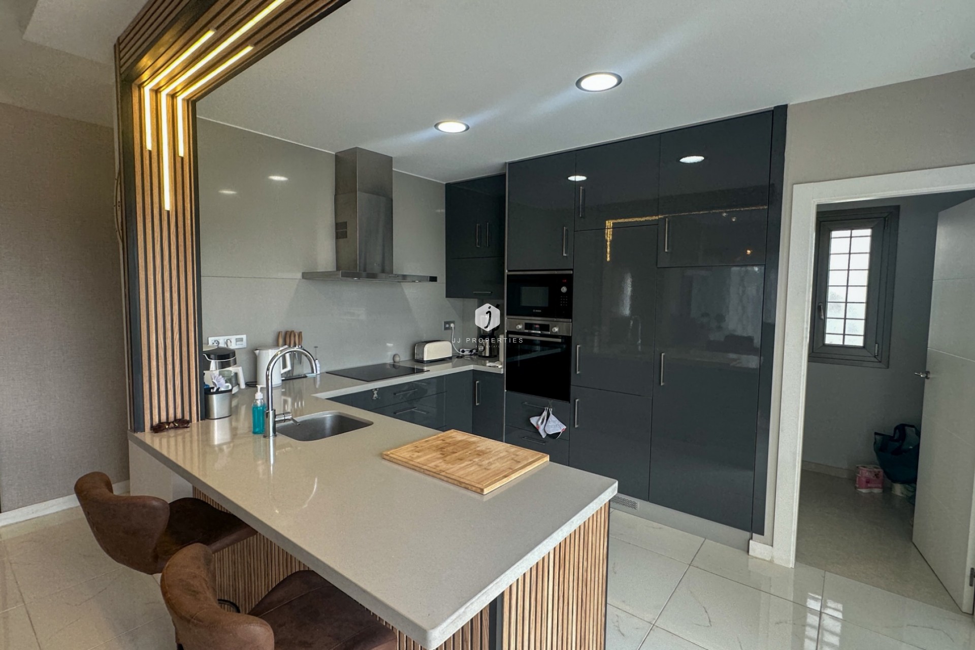 D'occasion - Villa -
Orihuela Costa - Costa Blanca