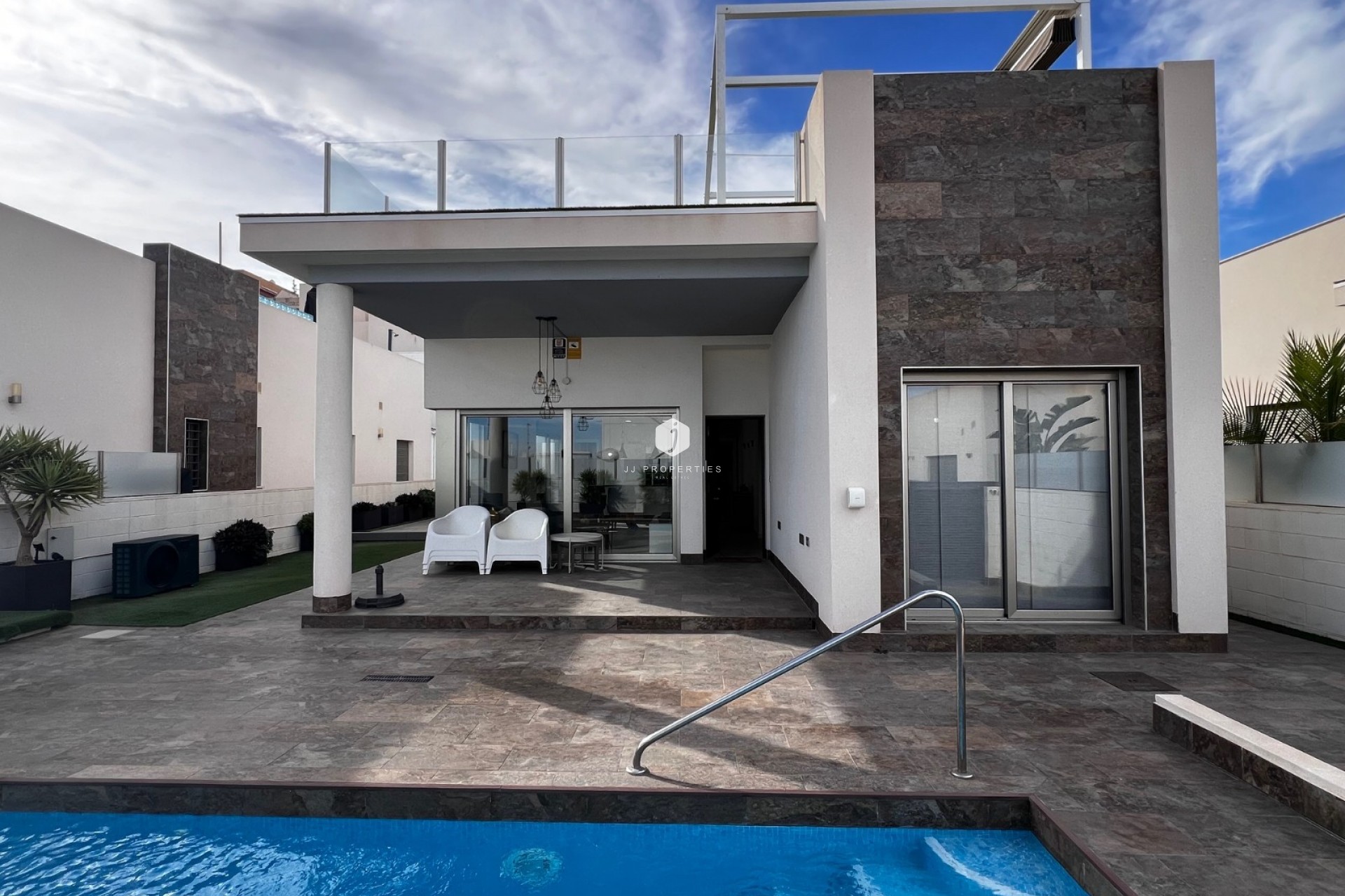 D'occasion - Villa -
Orihuela Costa - Costa Blanca