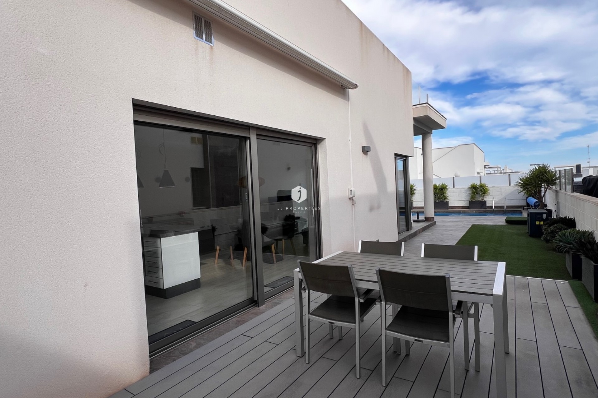 D'occasion - Villa -
Orihuela Costa - Costa Blanca