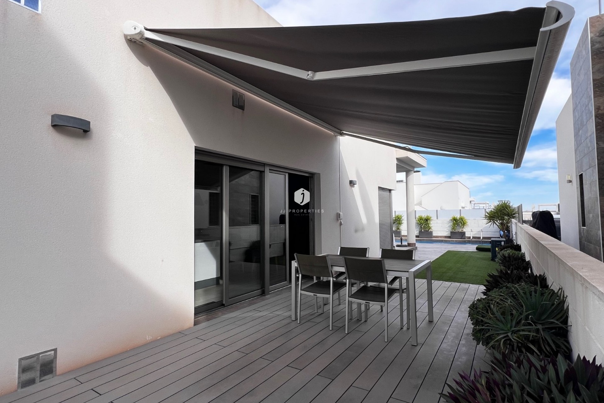 D'occasion - Villa -
Orihuela Costa - Costa Blanca