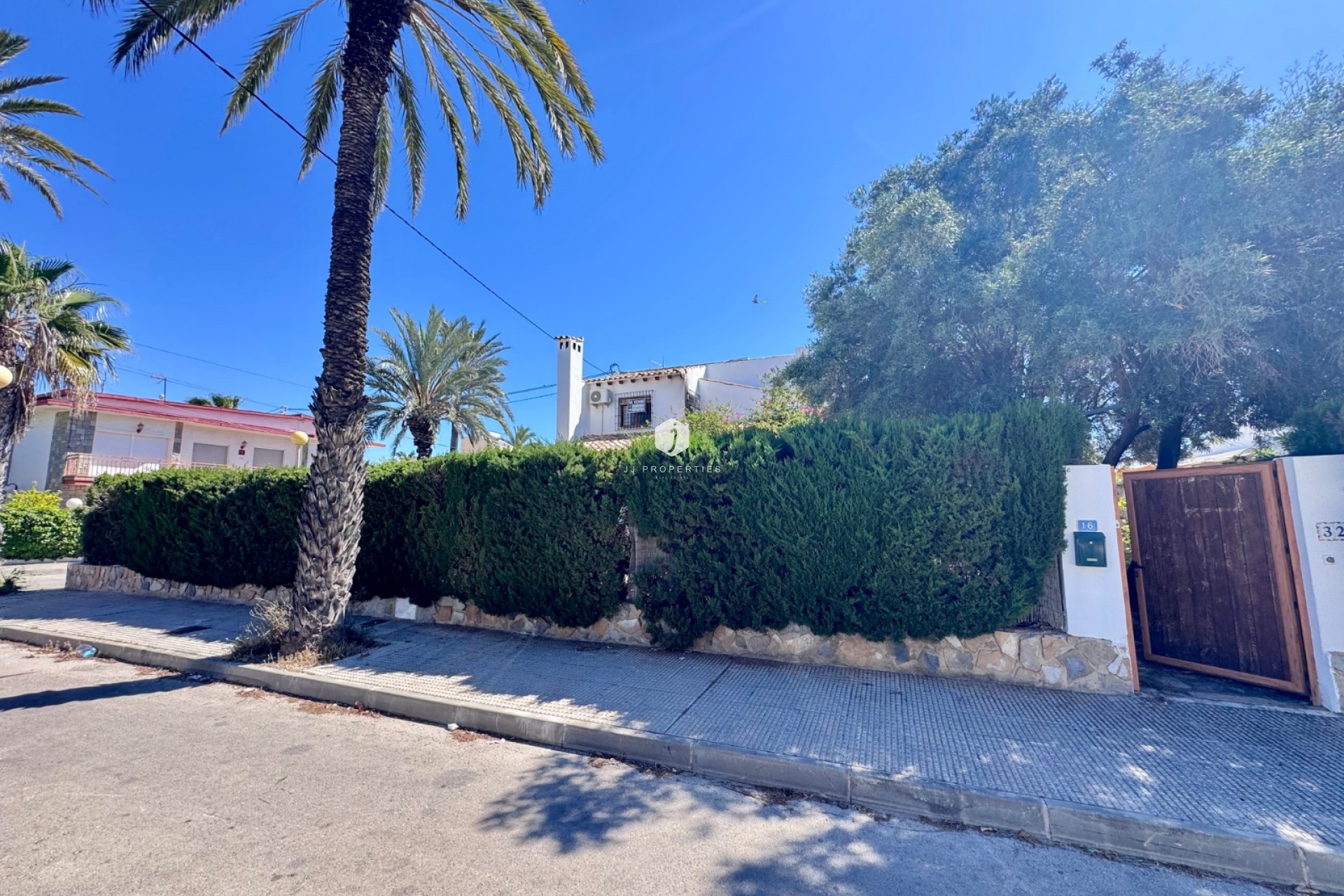 D'occasion - Villa -
Orihuela Costa - Costa Blanca