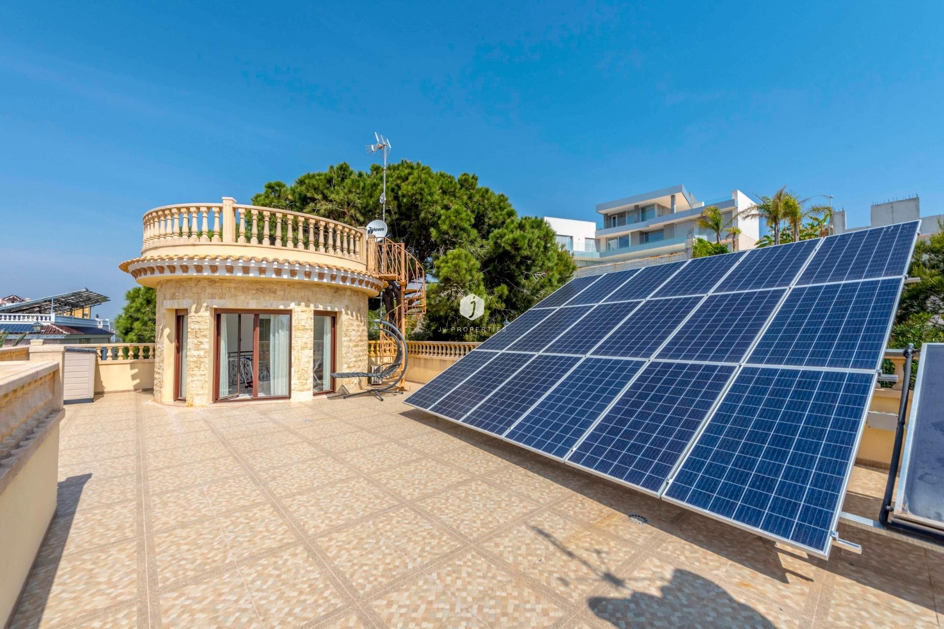 D'occasion - Villa -
Orihuela Costa - Costa Blanca
