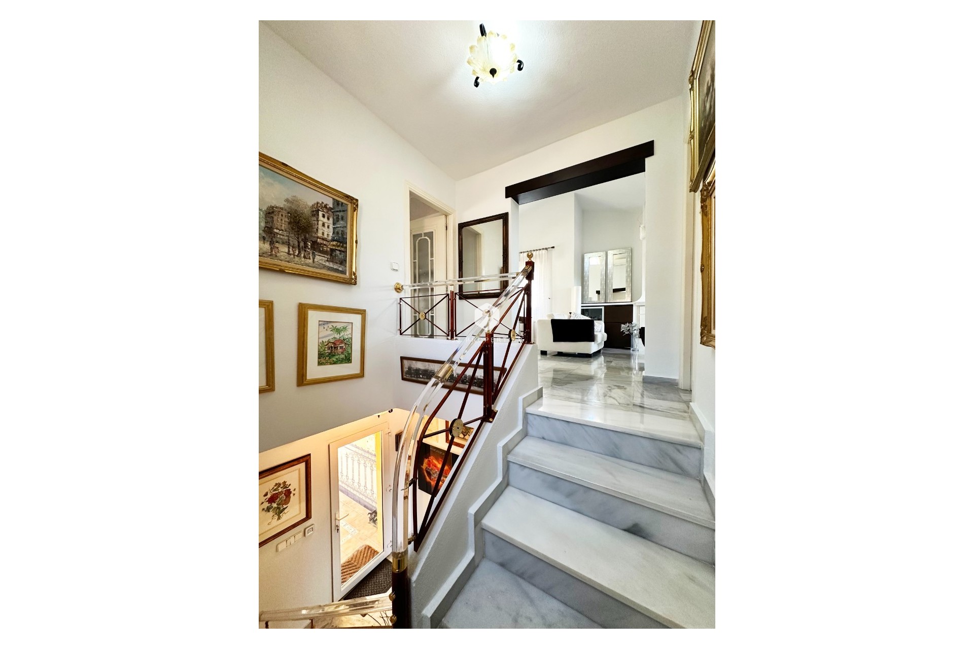 D'occasion - Villa -
Orihuela Costa - Costa Blanca