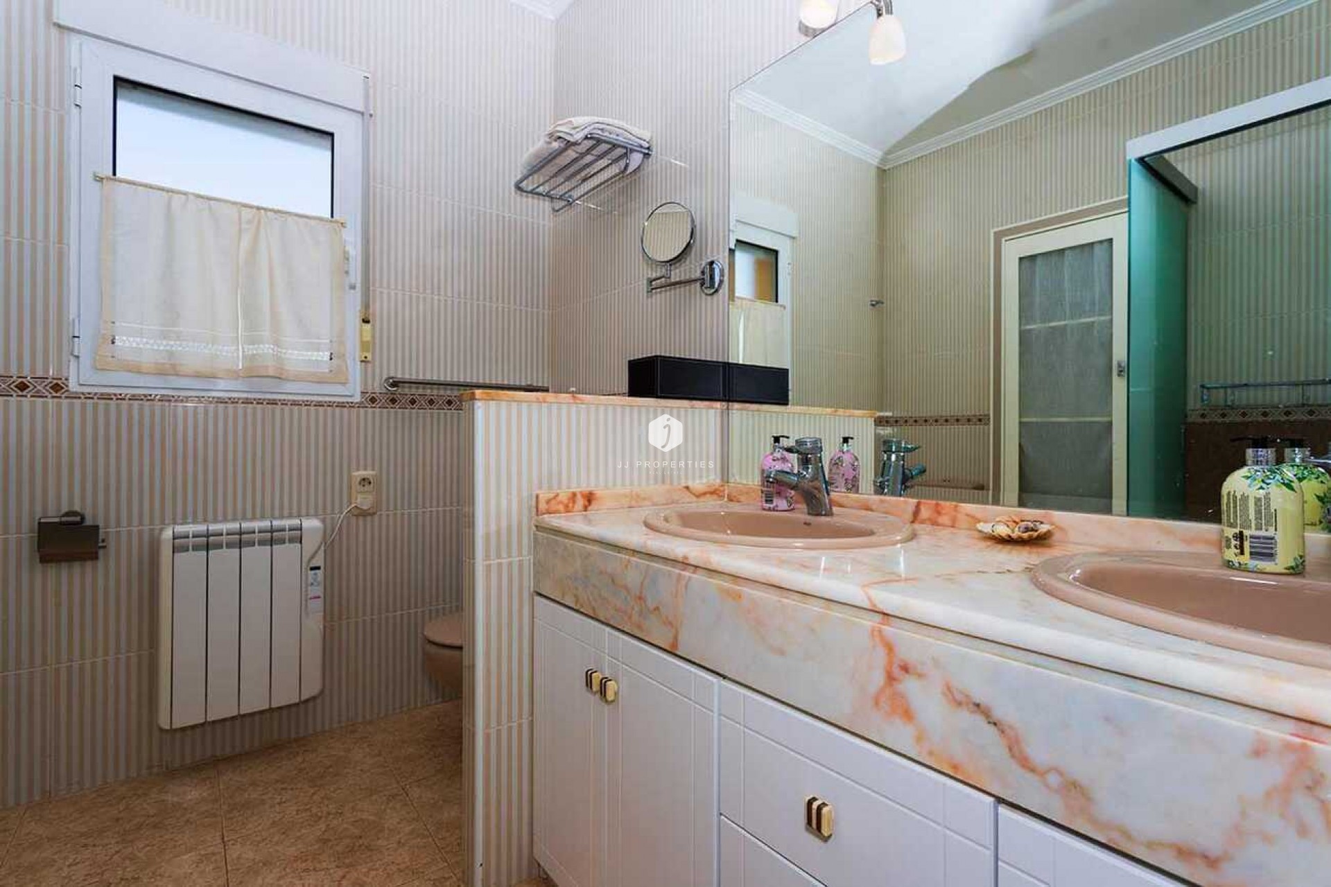 D'occasion - Villa -
Orihuela Costa - Costa Blanca