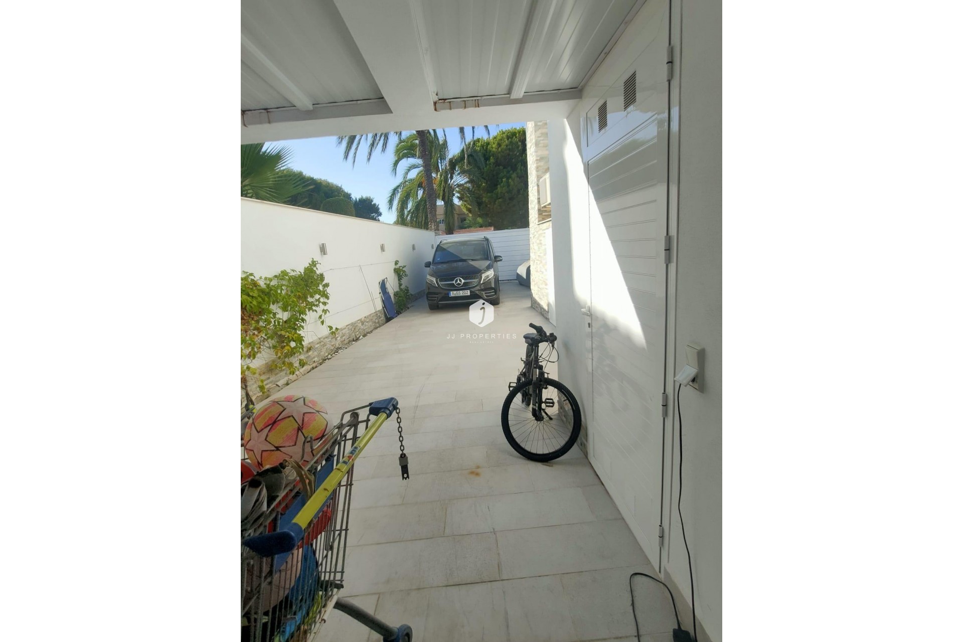 D'occasion - Villa -
Orihuela Costa - La Zenia