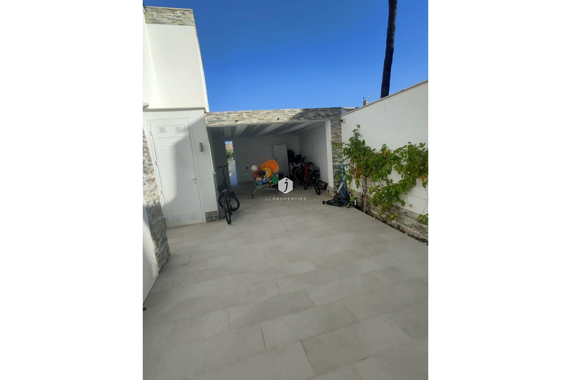 D'occasion - Villa -
Orihuela Costa - La Zenia