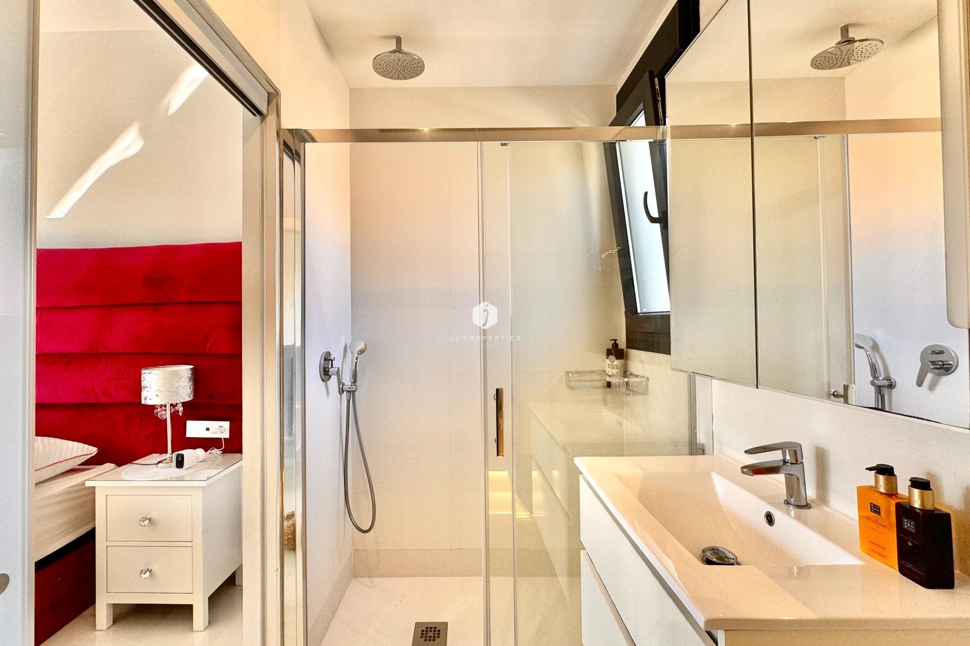 D'occasion - Villa -
Orihuela Costa - Lomas de Cabo Roig