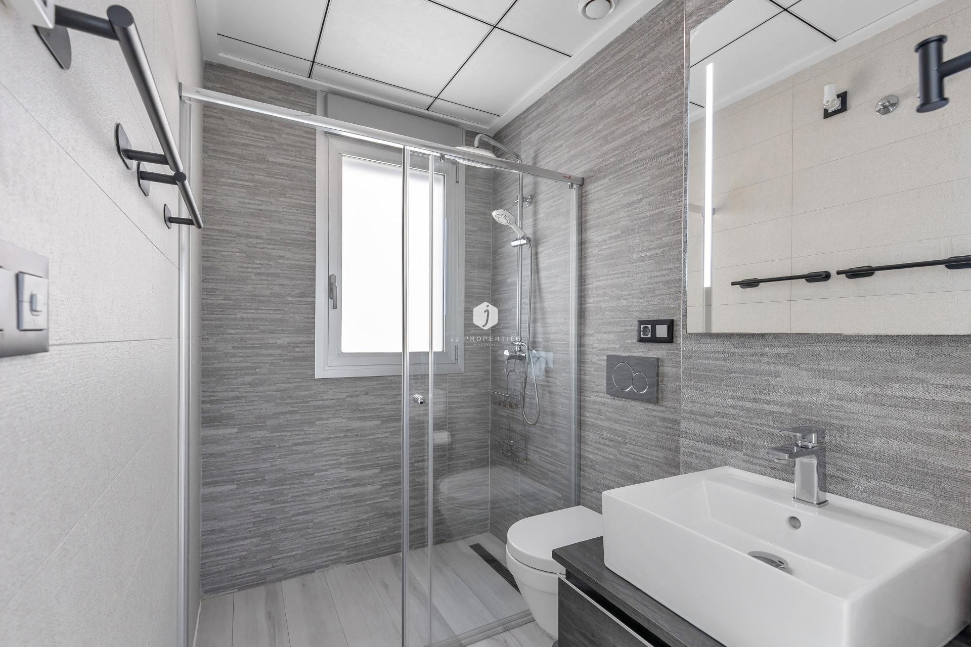 D'occasion - Villa -
Orihuela Costa - Lomas de Cabo Roig
