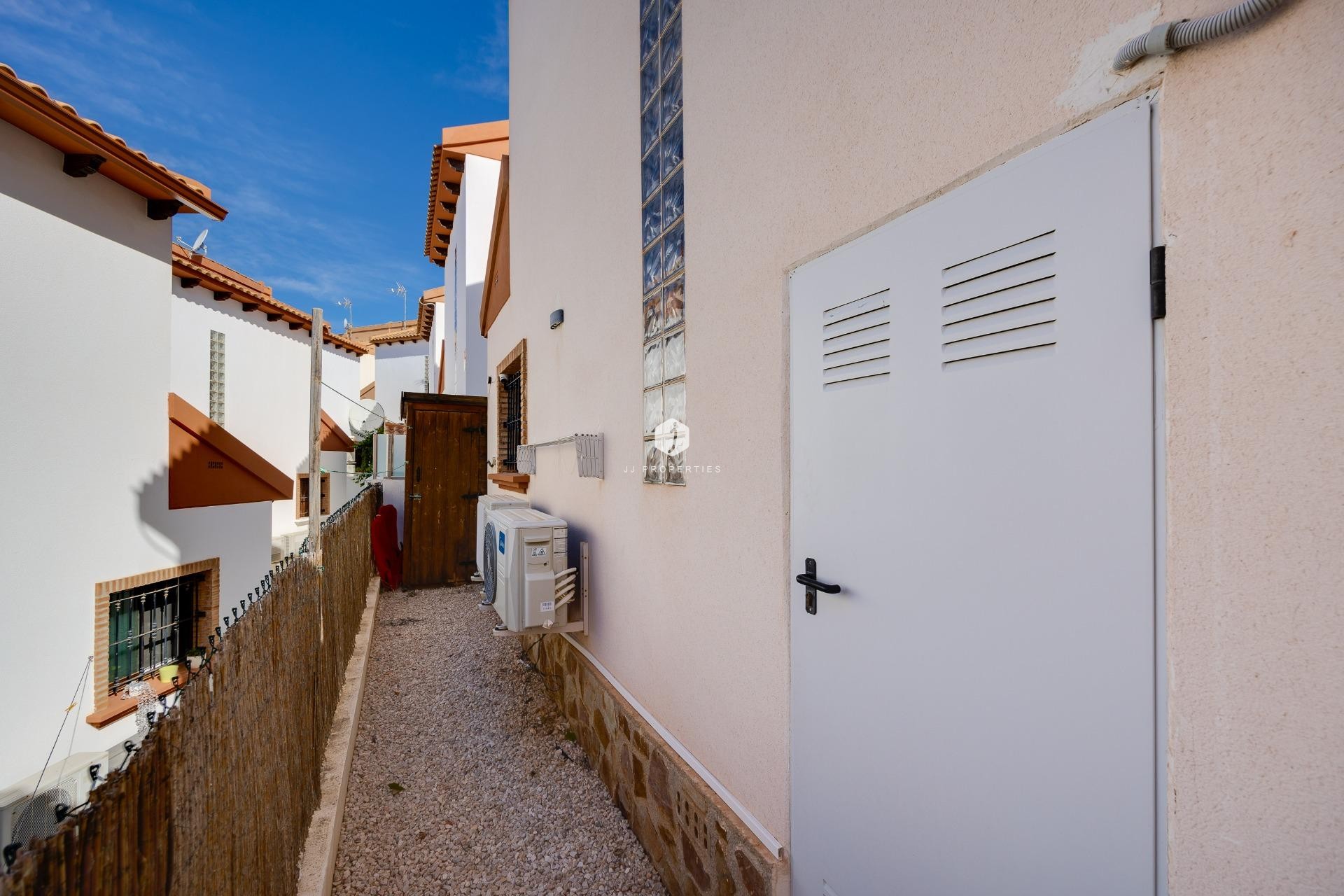 D'occasion - Villa -
Orihuela Costa - PAU 8