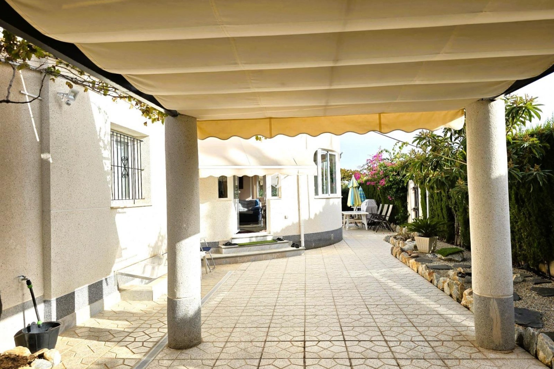 D'occasion - Villa -
Orihuela Costa - Playa Flamenca