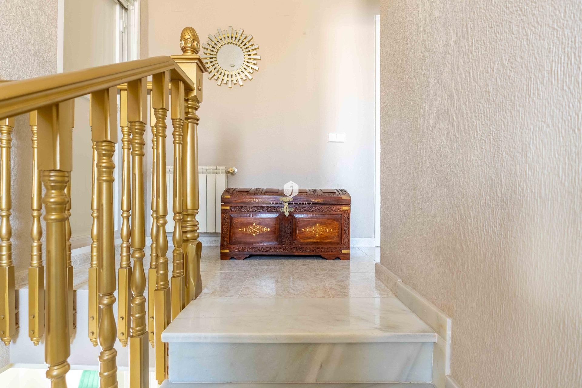 D'occasion - Villa -
Orihuela Costa - Punta Prima