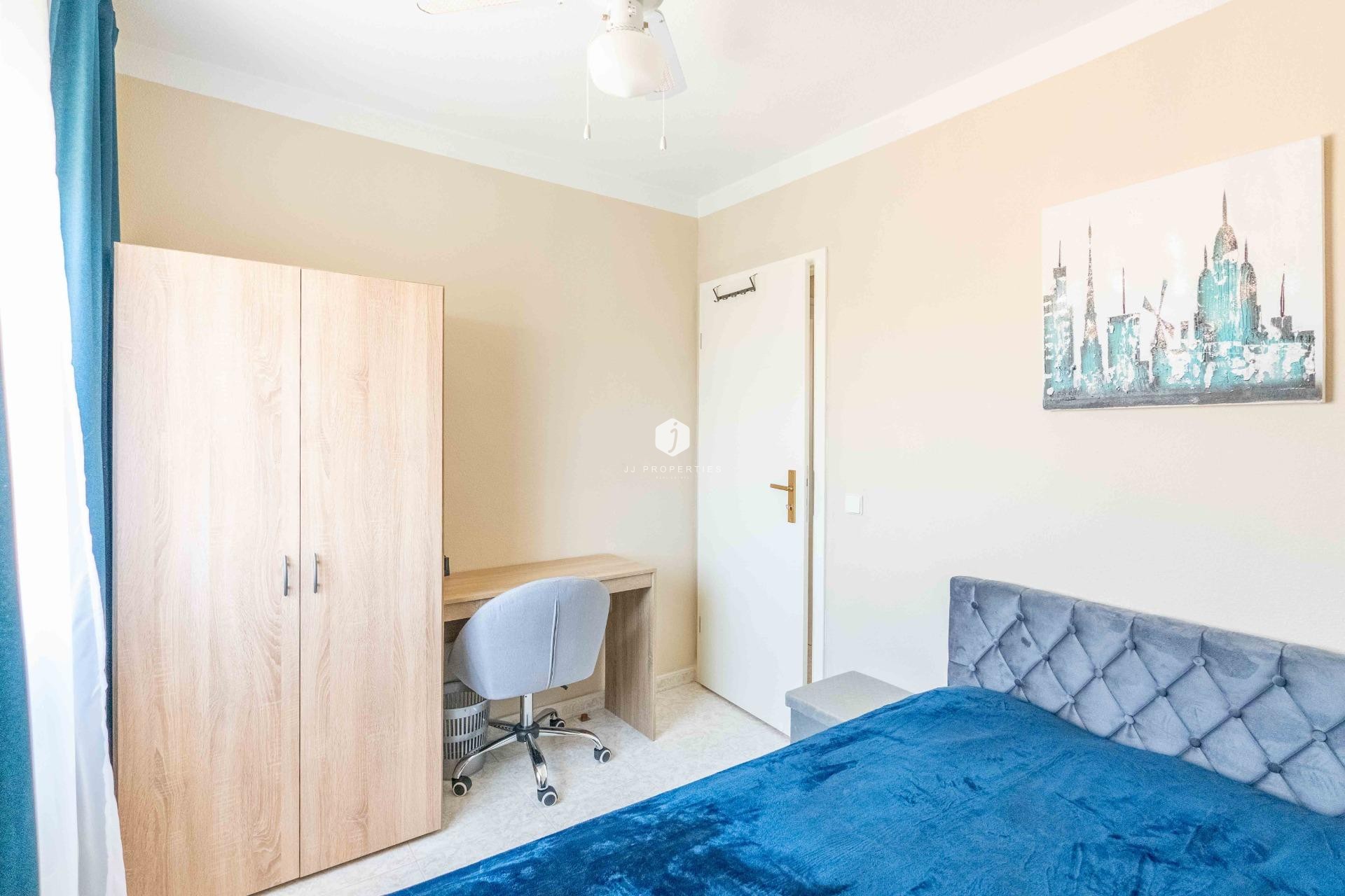 D'occasion - Villa -
Orihuela Costa - Punta Prima