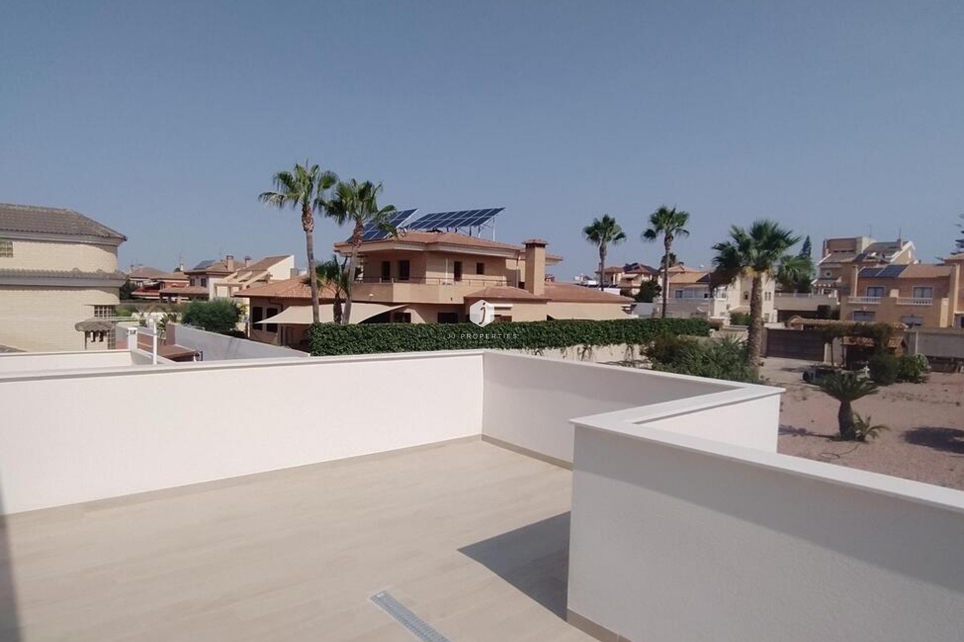 D'occasion - Villa Penthouse -
Torrevieja - aguas nuevas