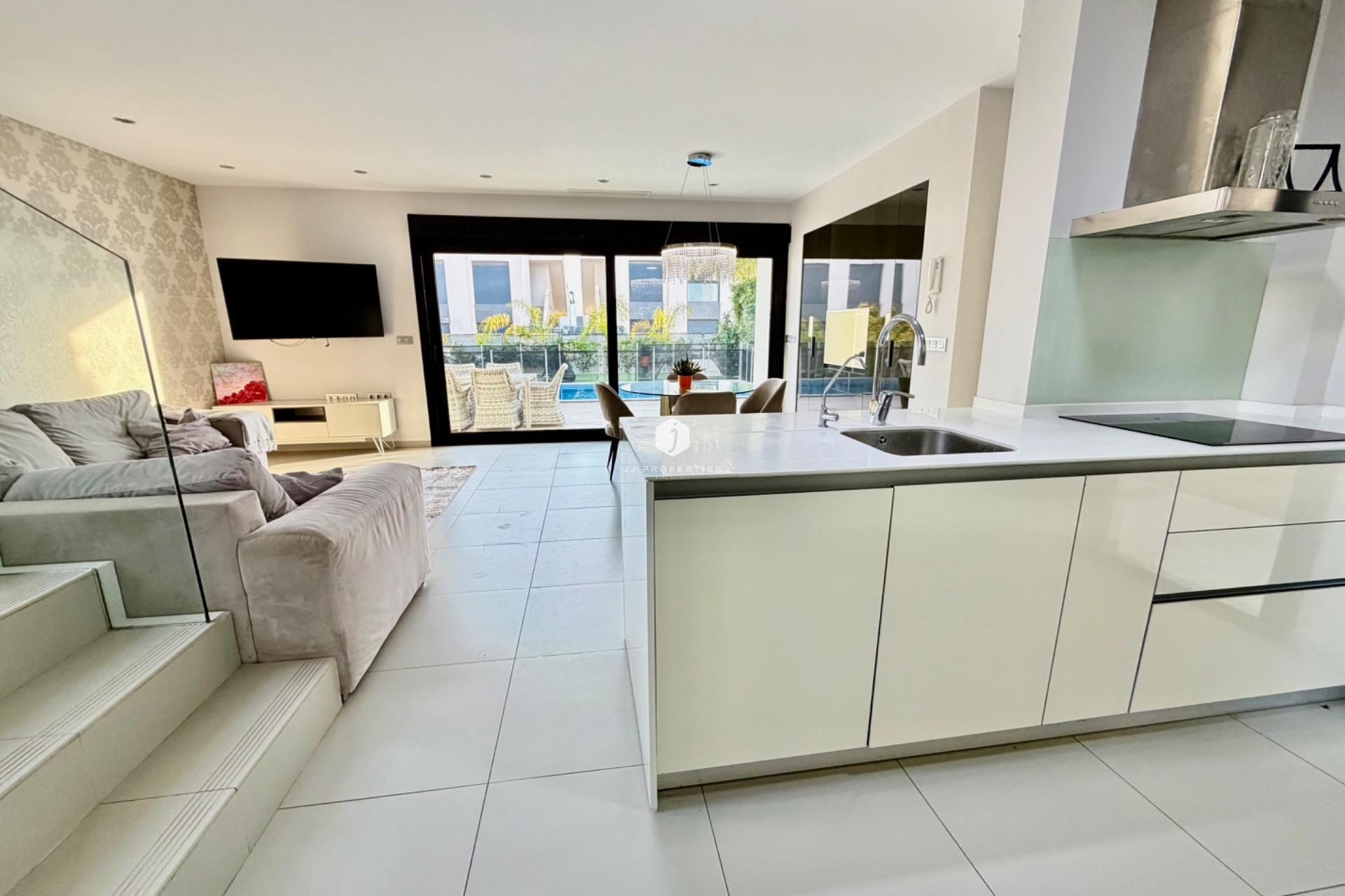 D'occasion - Villa -
Rojales - Cuidad Quesada