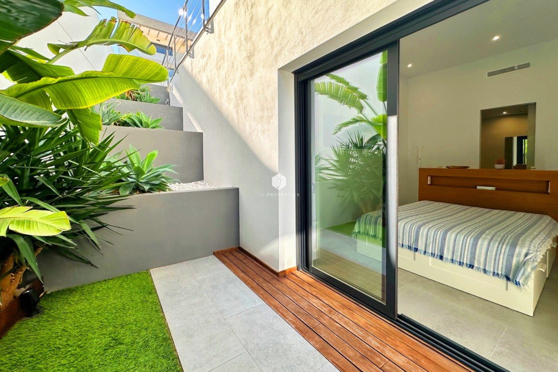 D'occasion - Villa -
Rojales - Inland