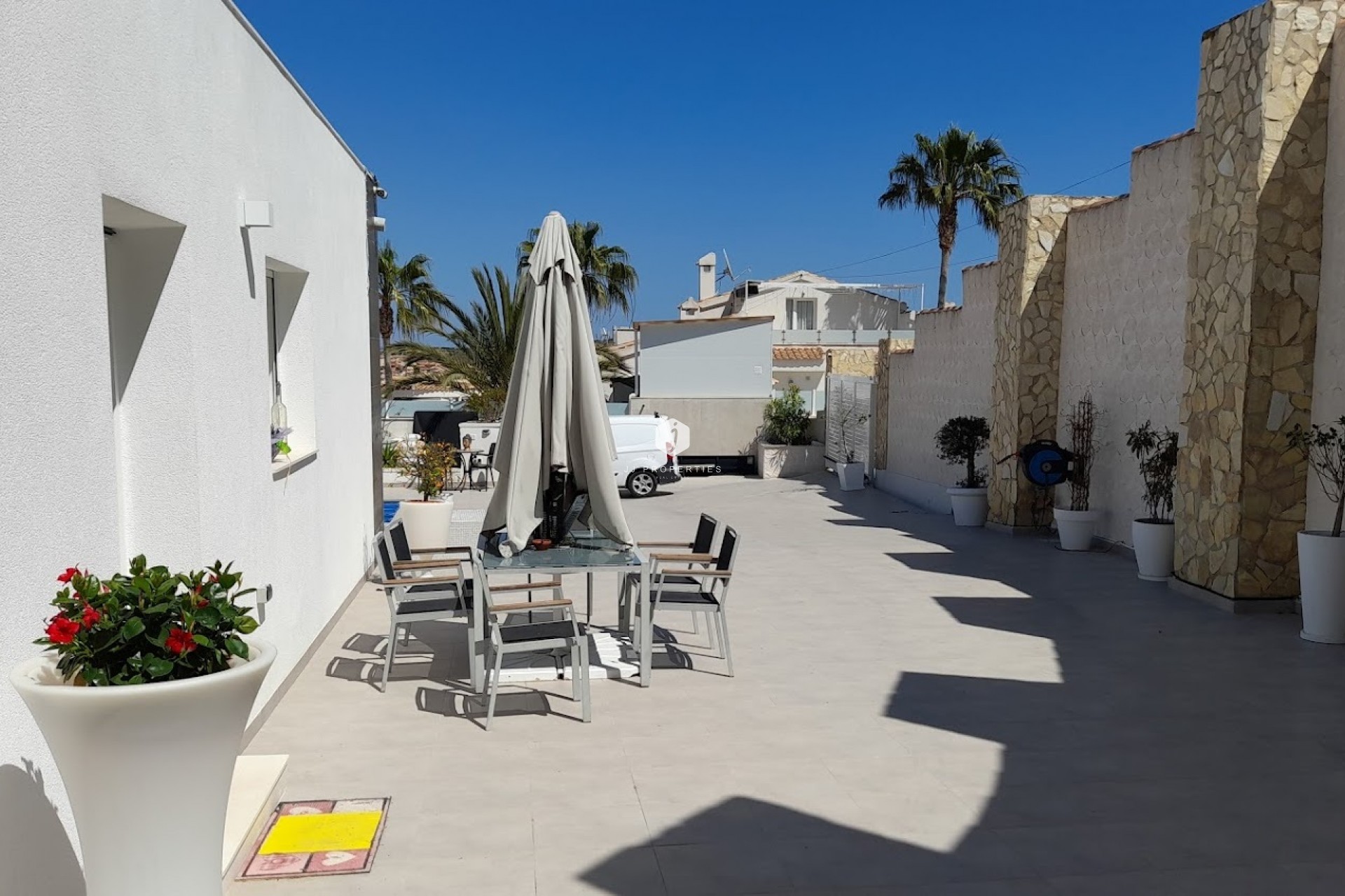 D'occasion - Villa -
Rojales - Inland