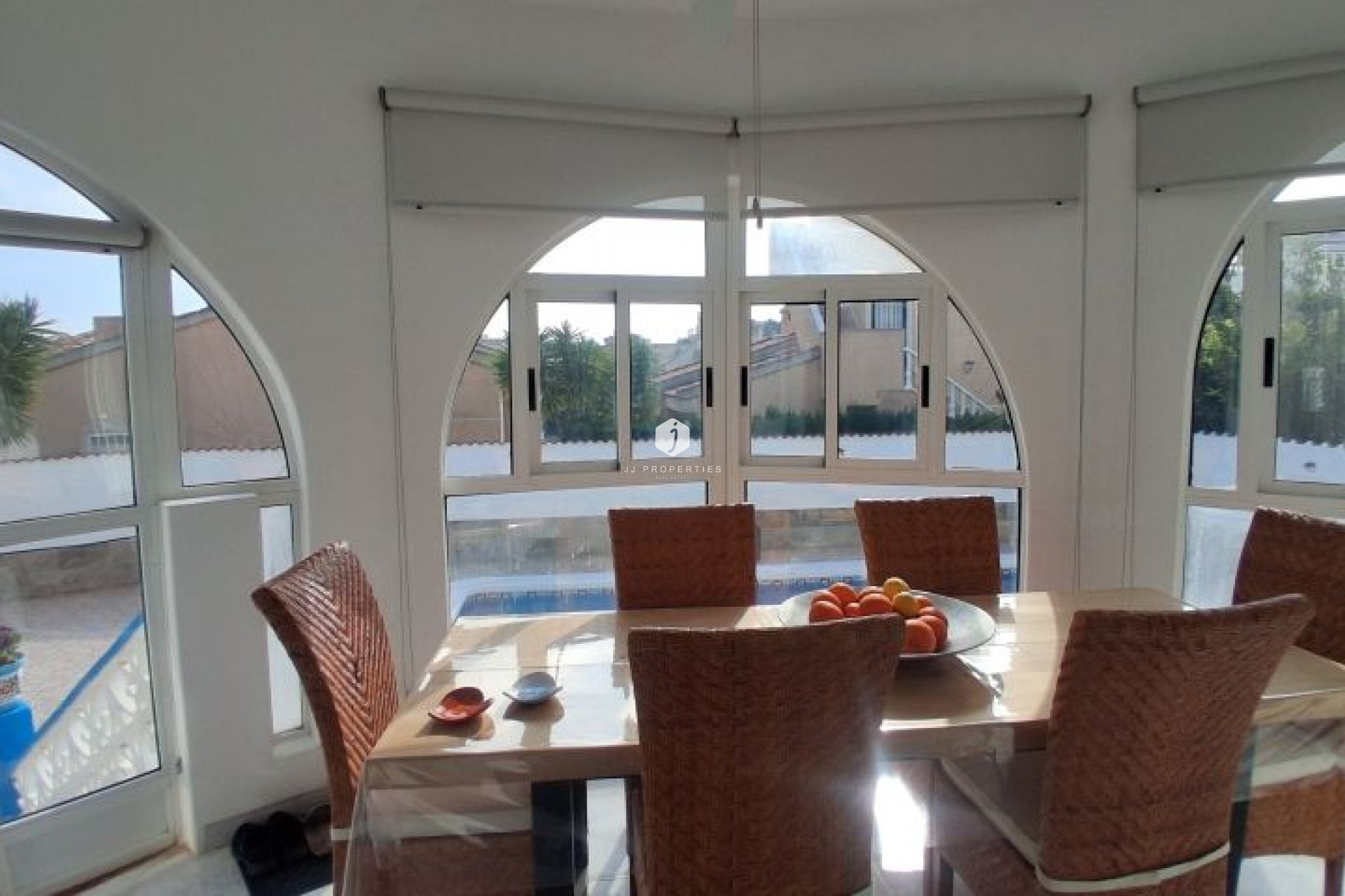 D'occasion - Villa -
Rojales - Inland