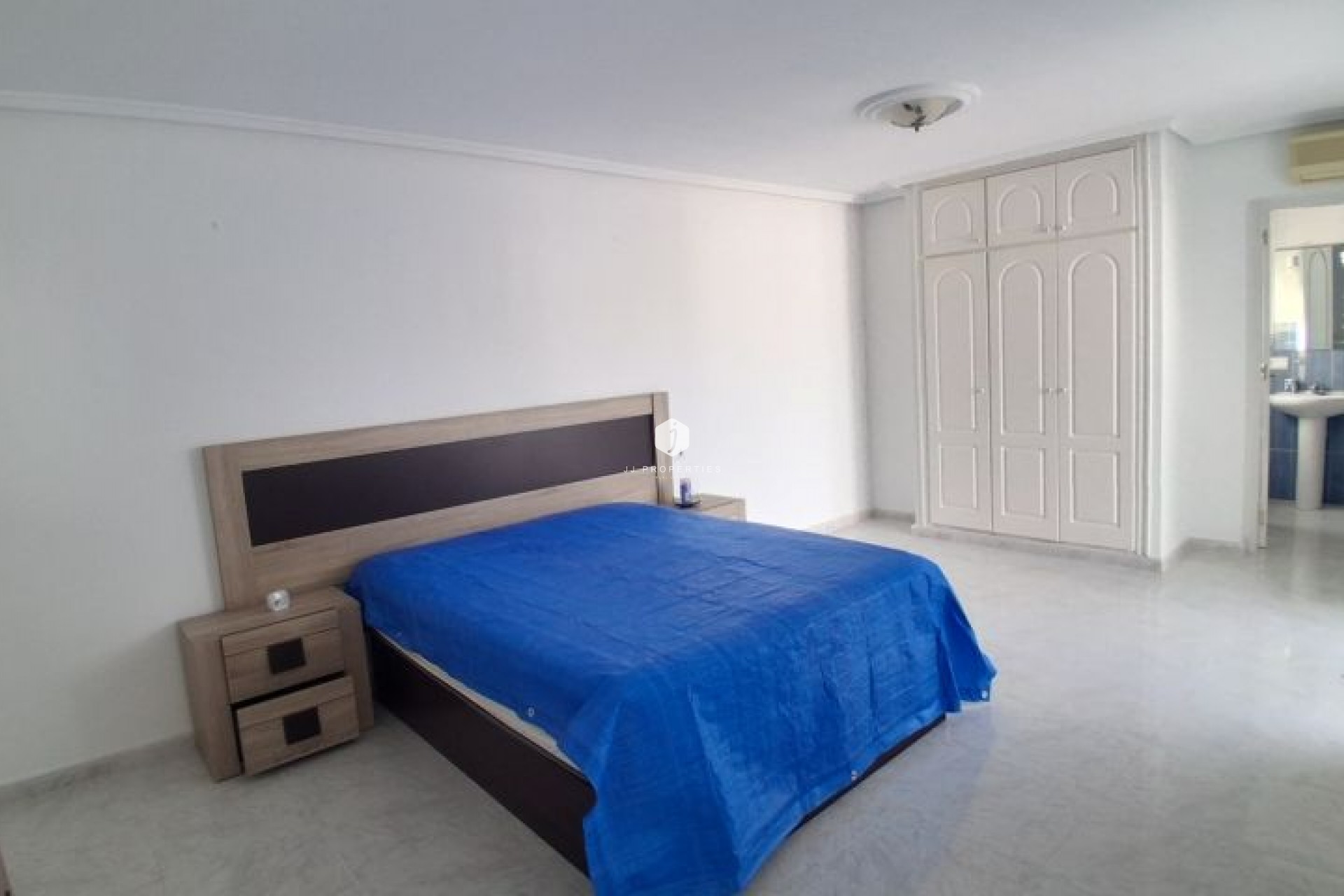 D'occasion - Villa -
Rojales - Inland