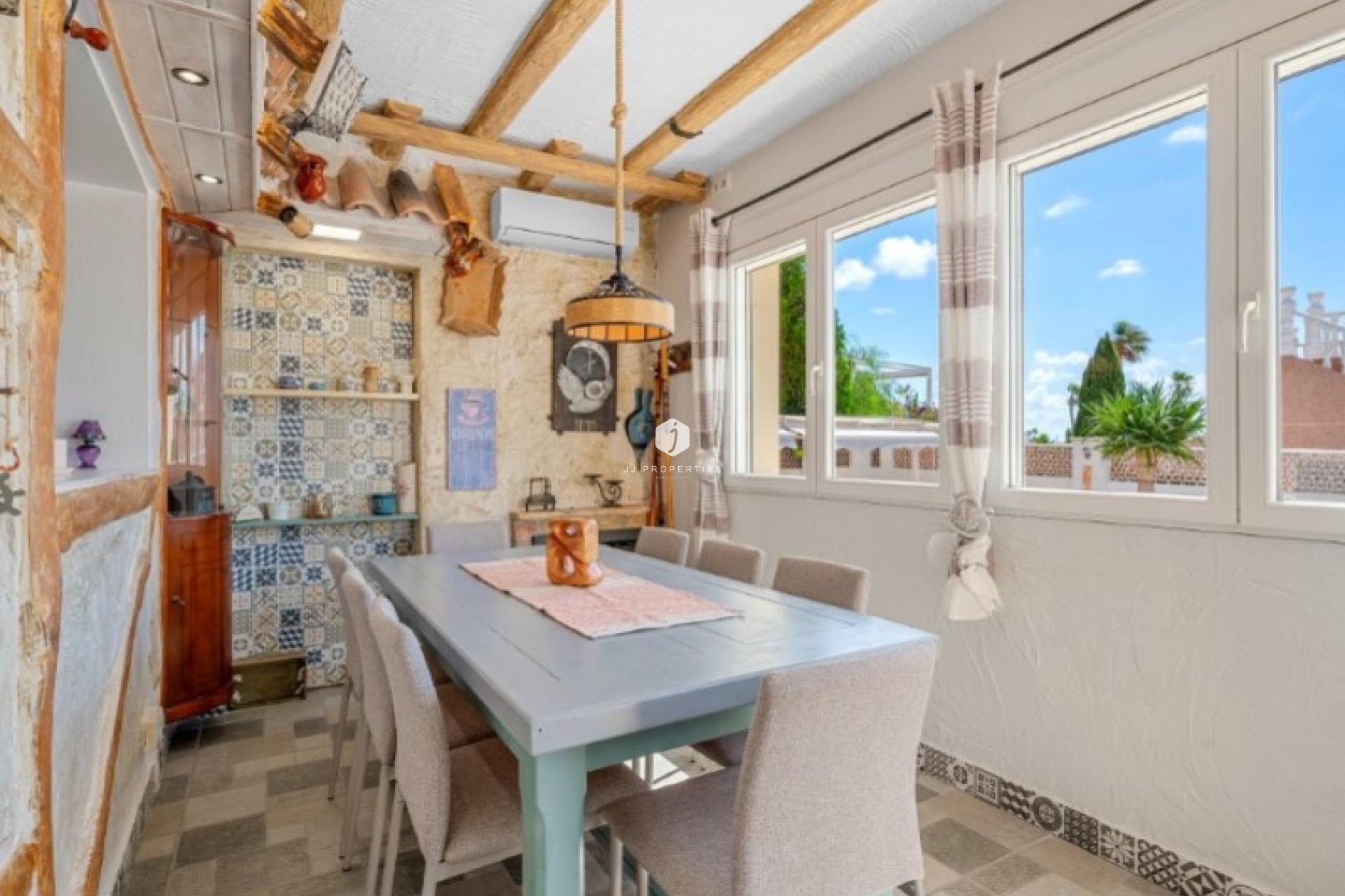 D'occasion - Villa -
Rojales - Inland