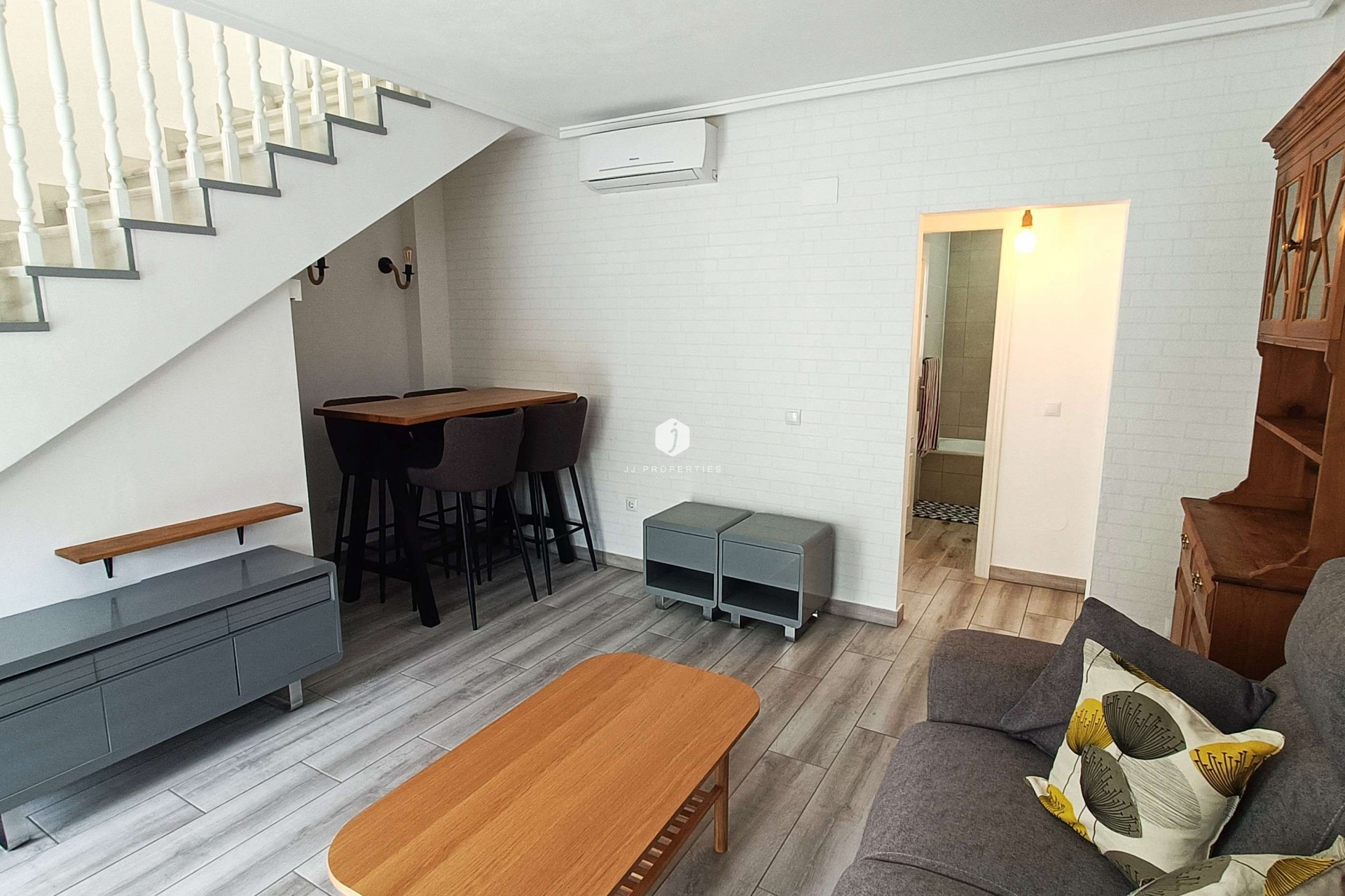D'occasion - Villa -
Rojales - Inland