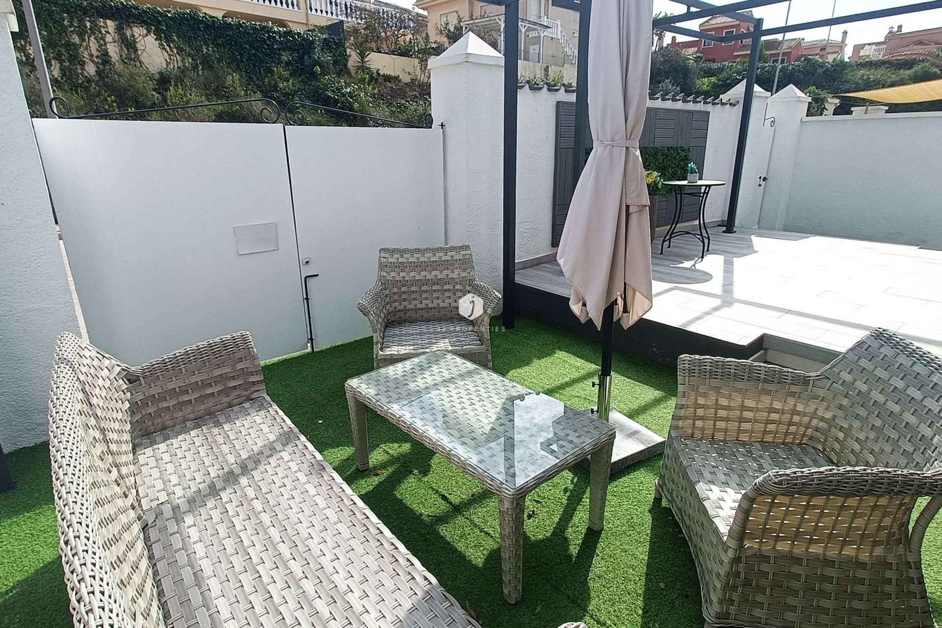 D'occasion - Villa -
Rojales - Inland