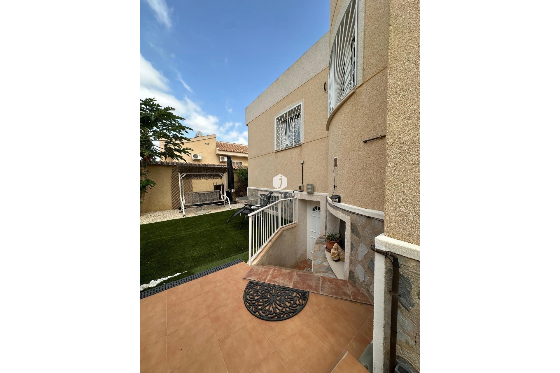 D'occasion - Villa -
Rojales