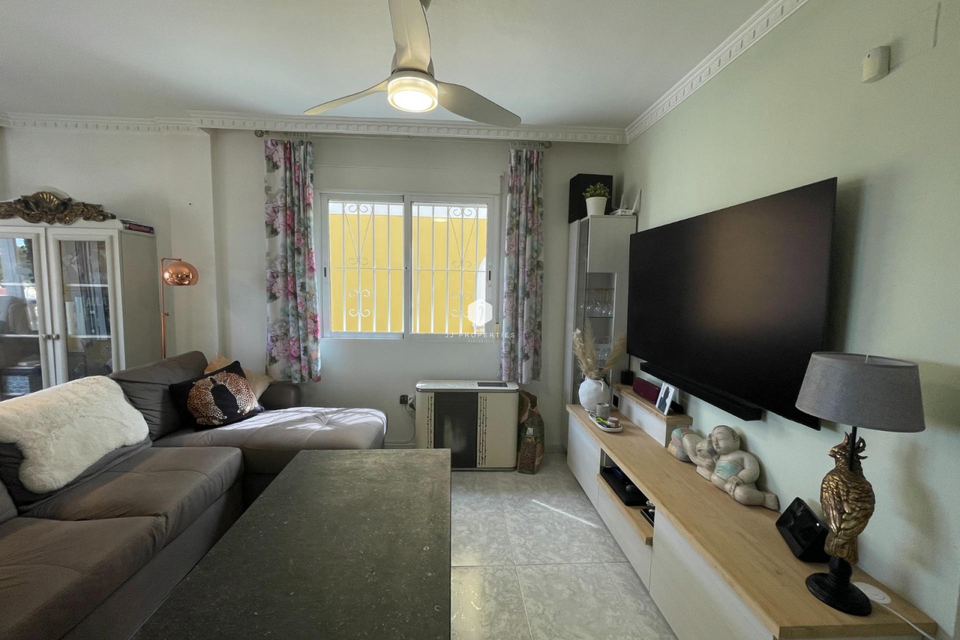 D'occasion - Villa -
San Fulgencio - Costa Blanca