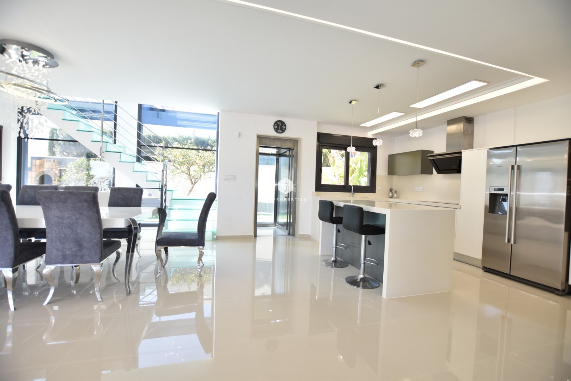 D'occasion - Villa -
San Miguel de Salinas - Inland