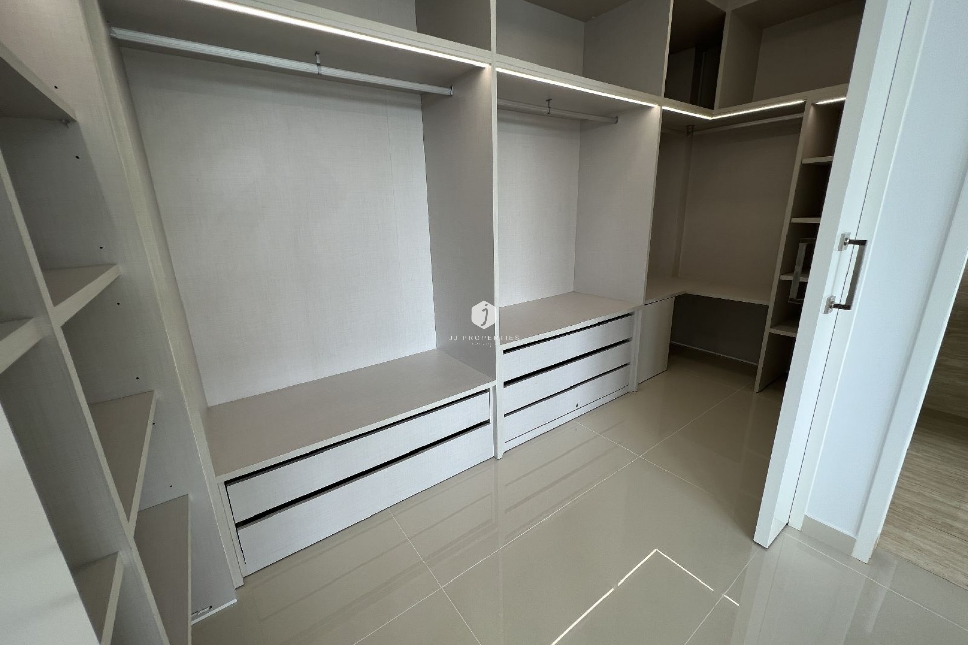 D'occasion - Villa -
San Miguel de Salinas - Inland