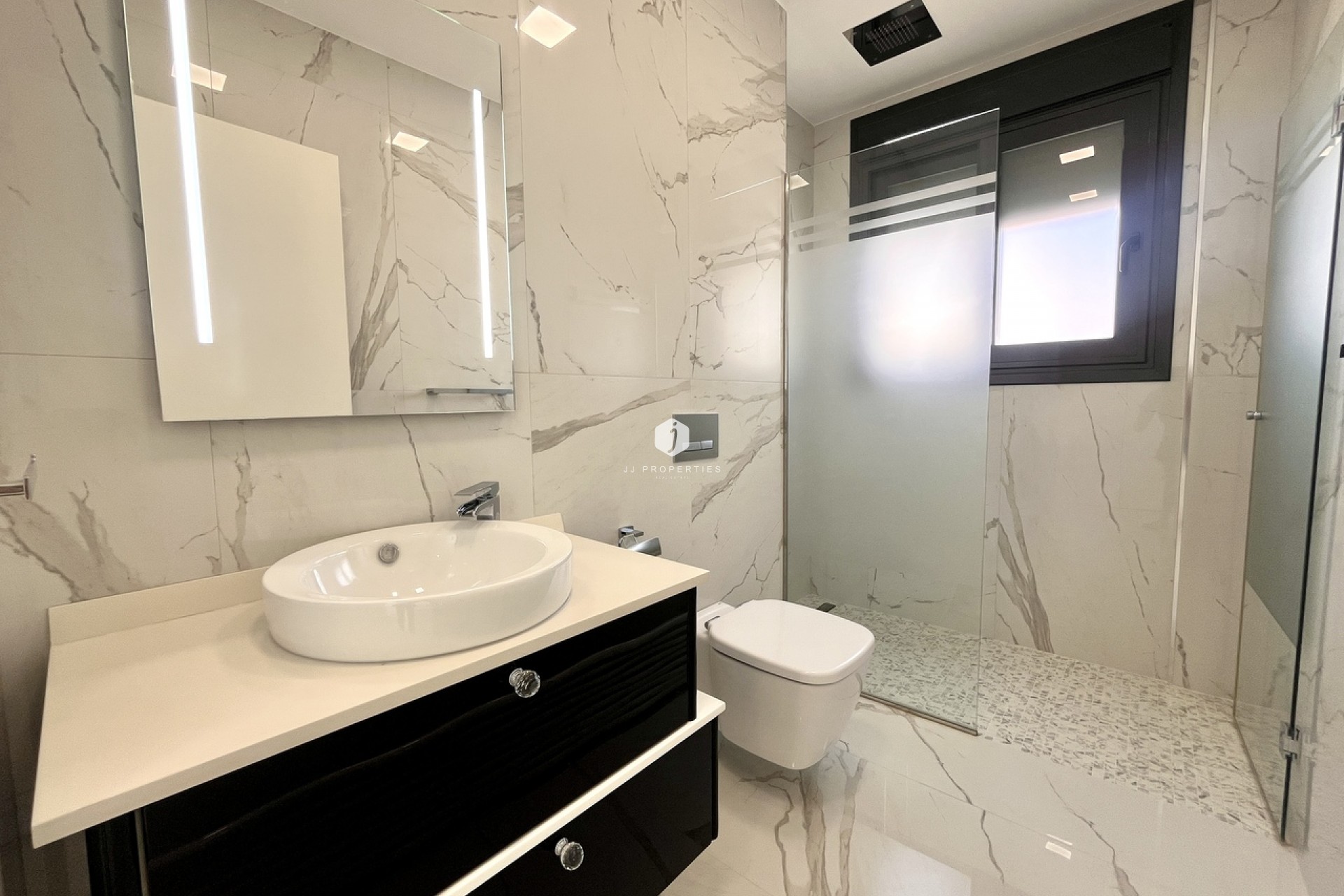 D'occasion - Villa -
San Miguel de Salinas - Inland