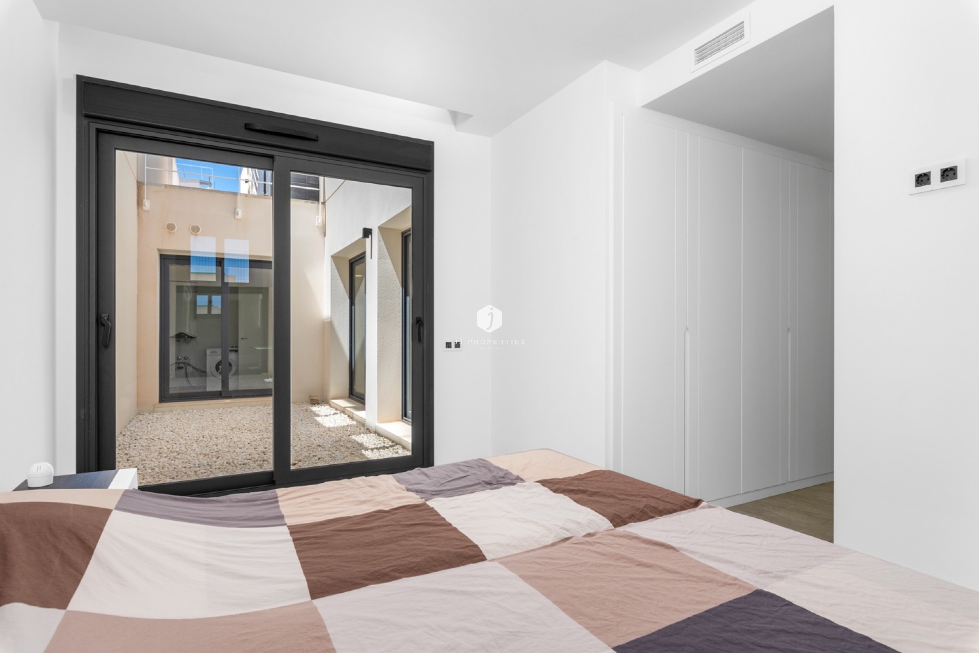 D'occasion - Villa -
San Miguel de Salinas - Inland