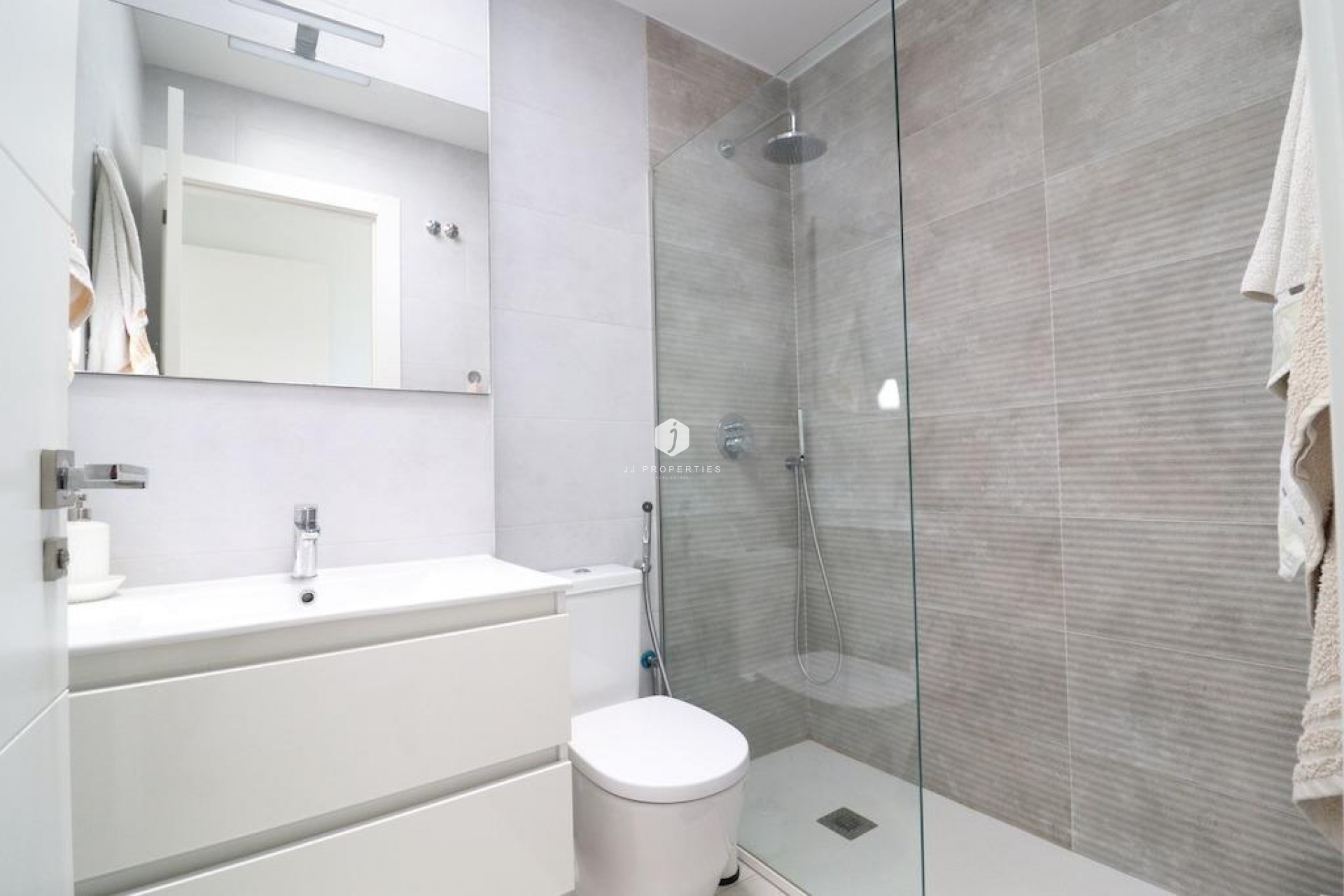 D'occasion - Villa -
San Miguel de Salinas - Inland