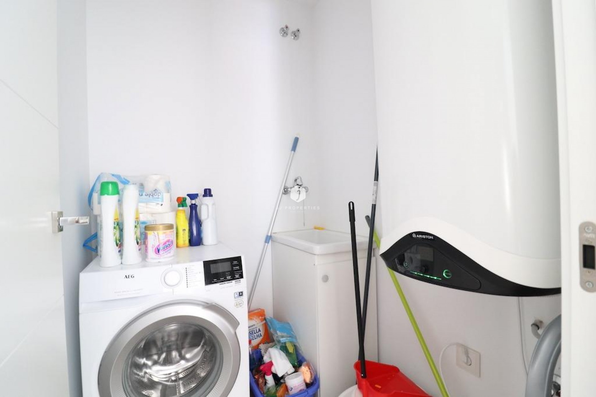 D'occasion - Villa -
San Miguel de Salinas - Inland