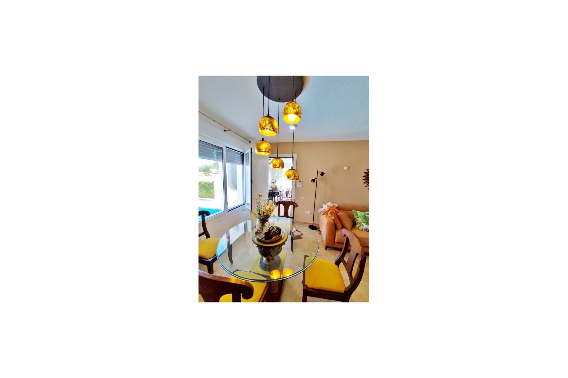 D'occasion - Villa -
San Miguel de Salinas - Inland