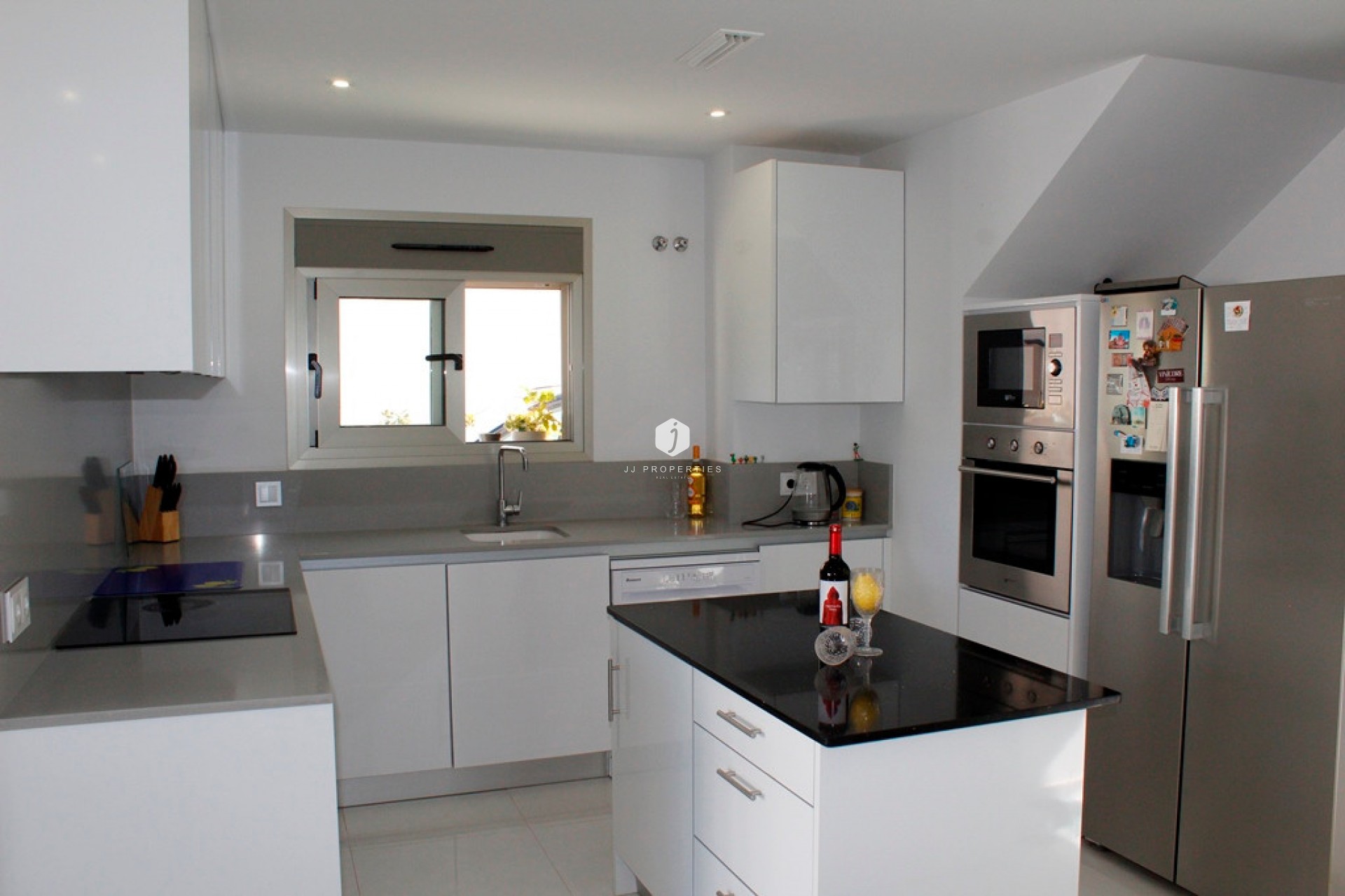 D'occasion - Villa -
San Miguel de Salinas - Inland