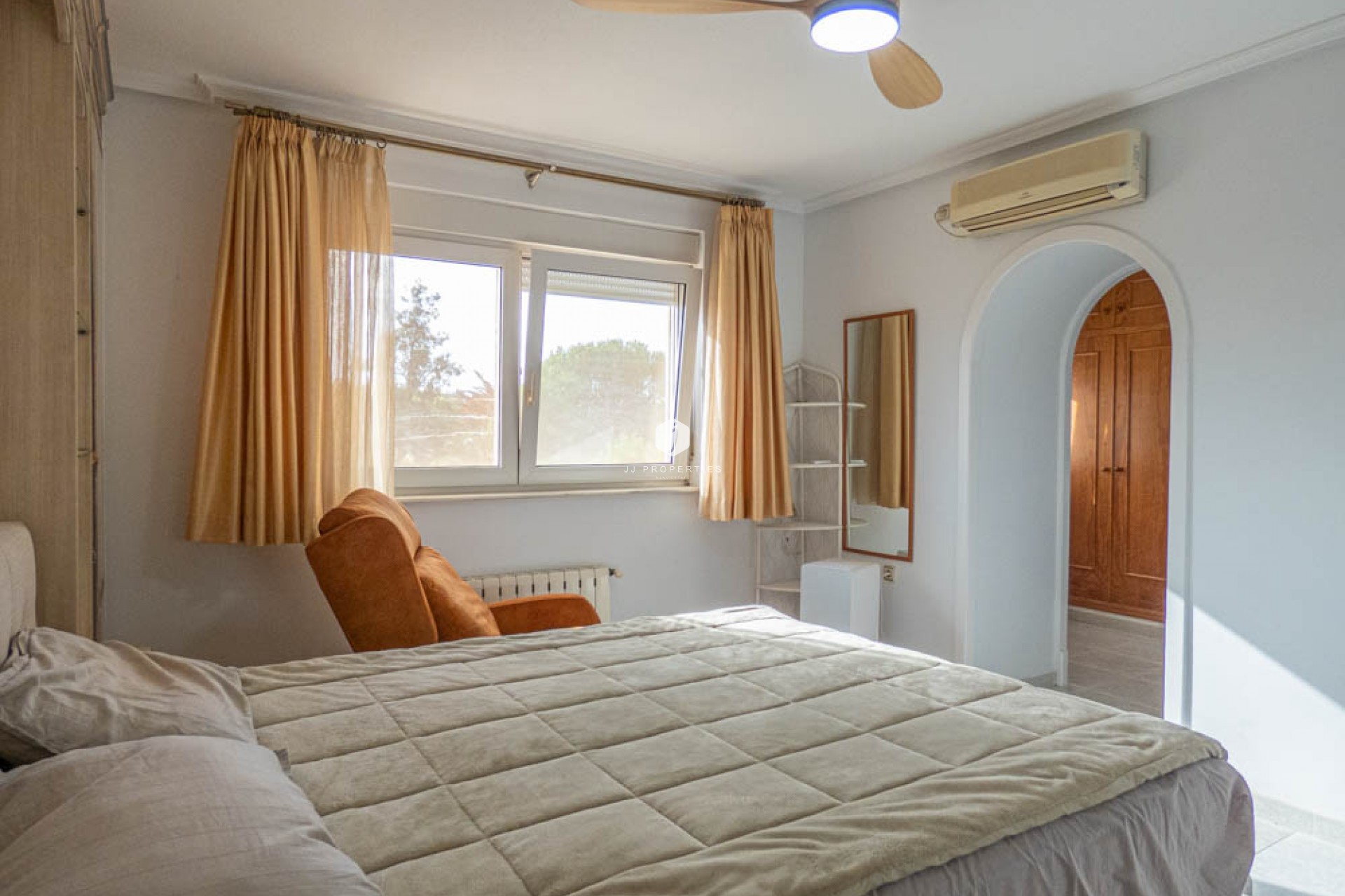 D'occasion - Villa -
San Miguel de Salinas - Inland