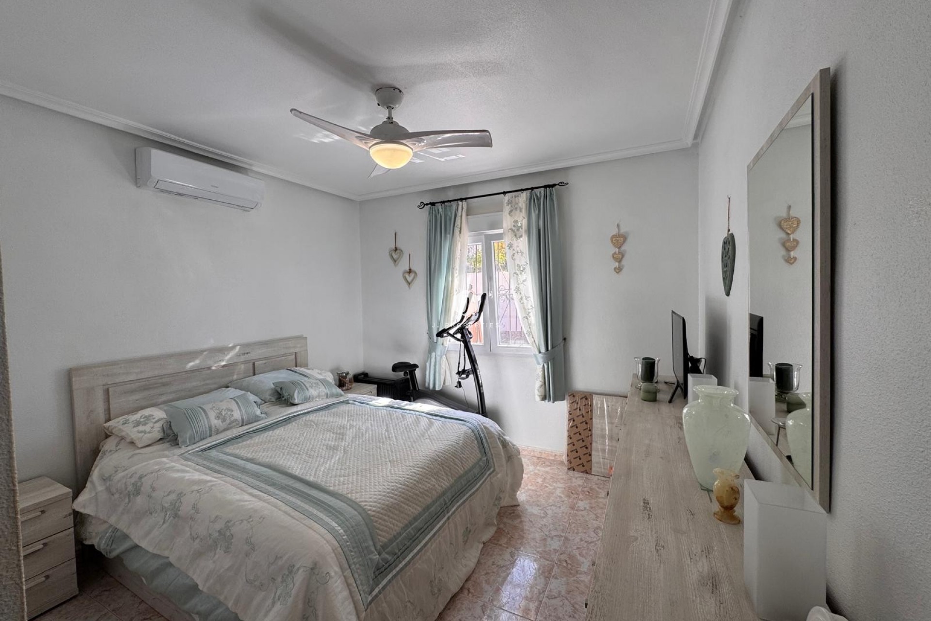 D'occasion - Villa -
San Miguel de Salinas - Inland