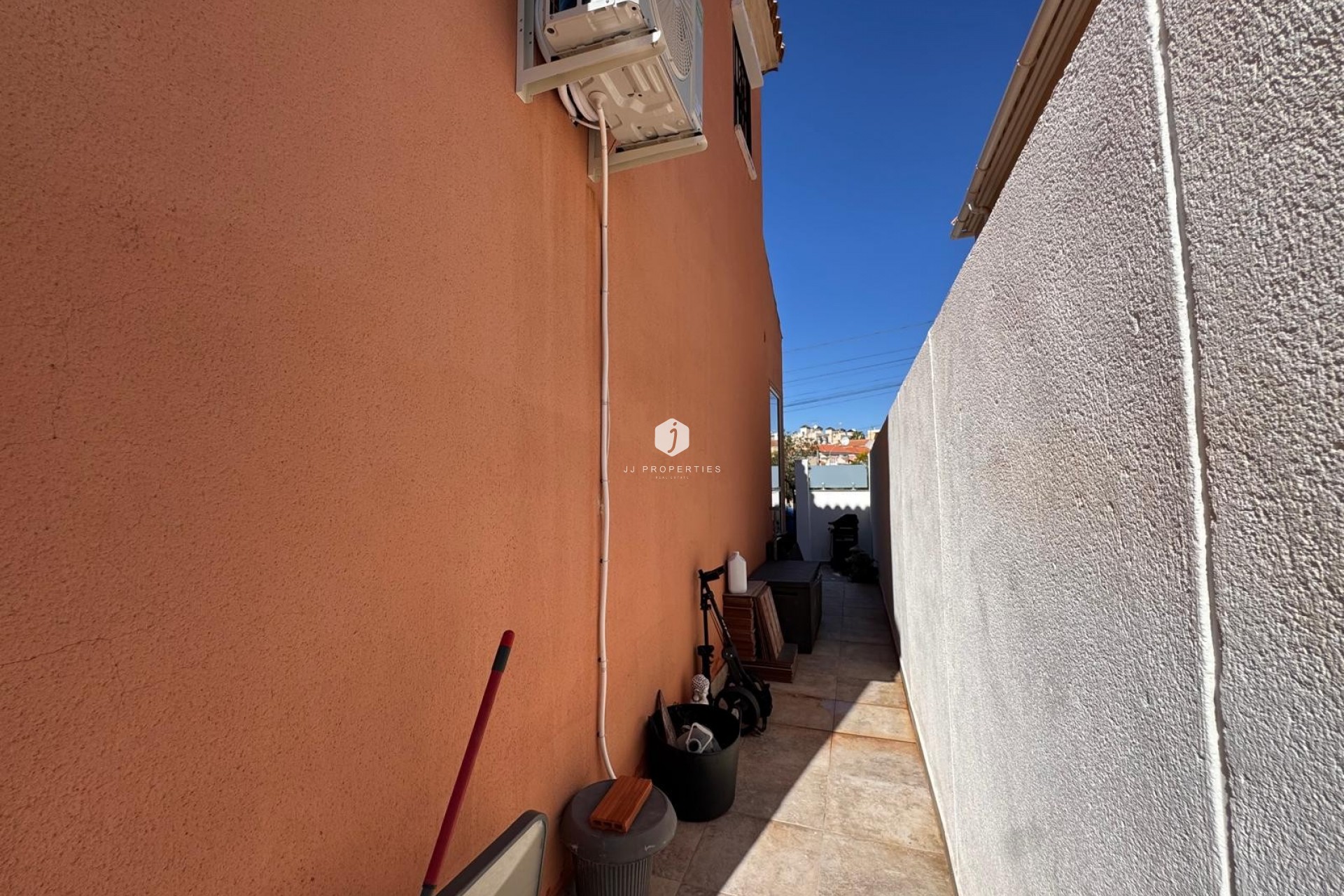 D'occasion - Villa -
San Miguel de Salinas - Inland