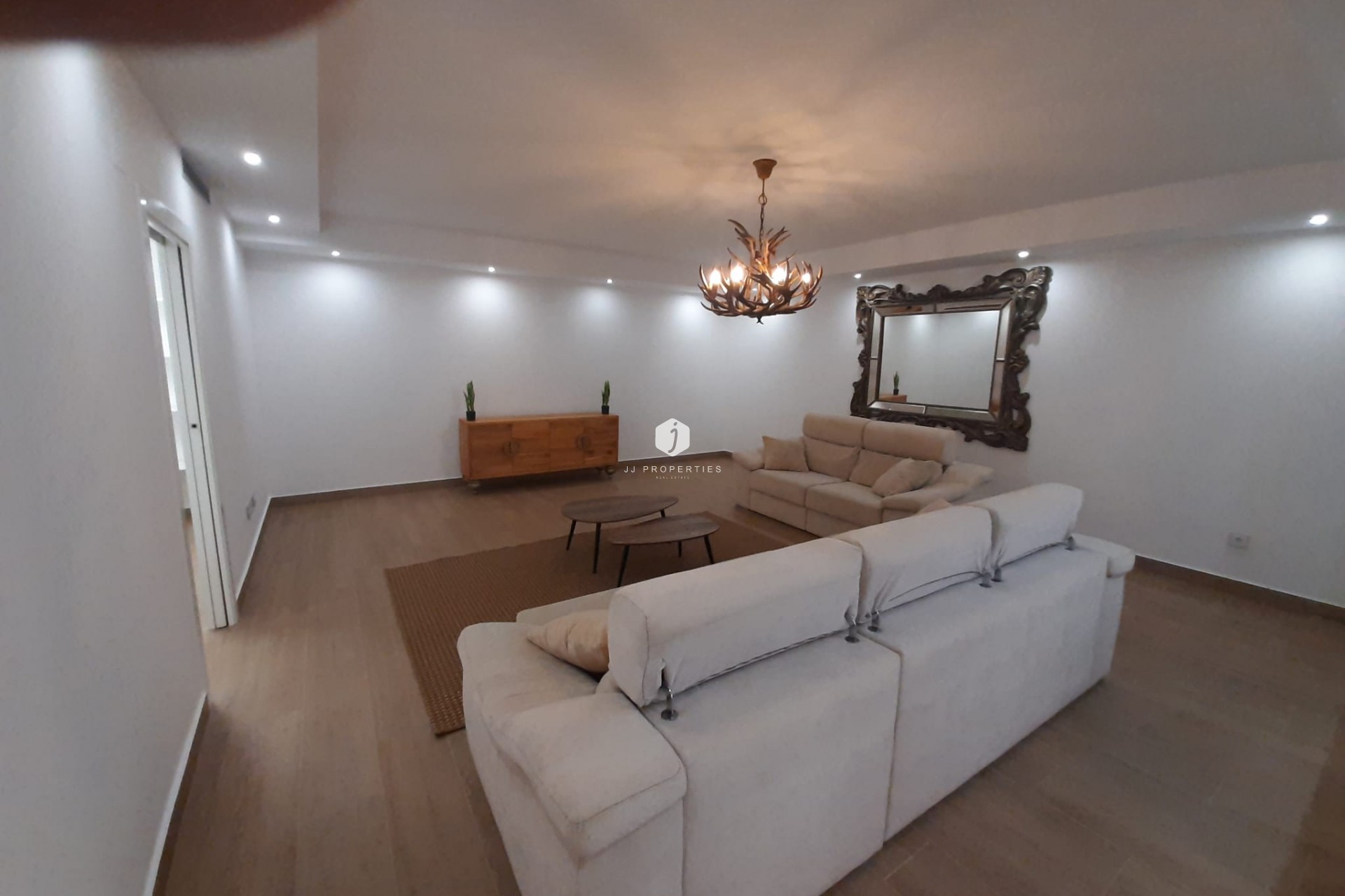 D'occasion - Villa -
San Miguel de Salinas - Inland