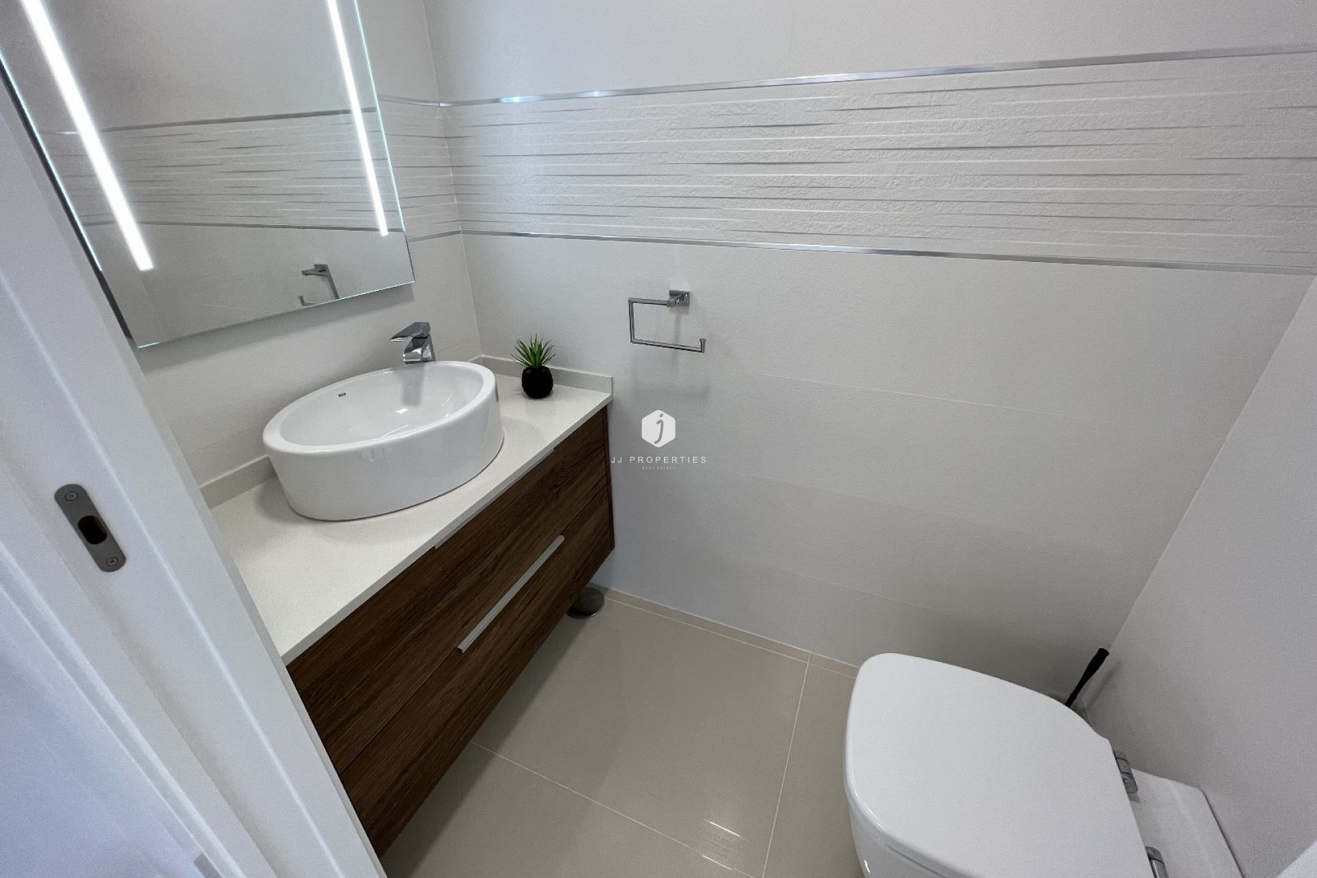 D'occasion - Villa -
San Miguel de Salinas - Inland