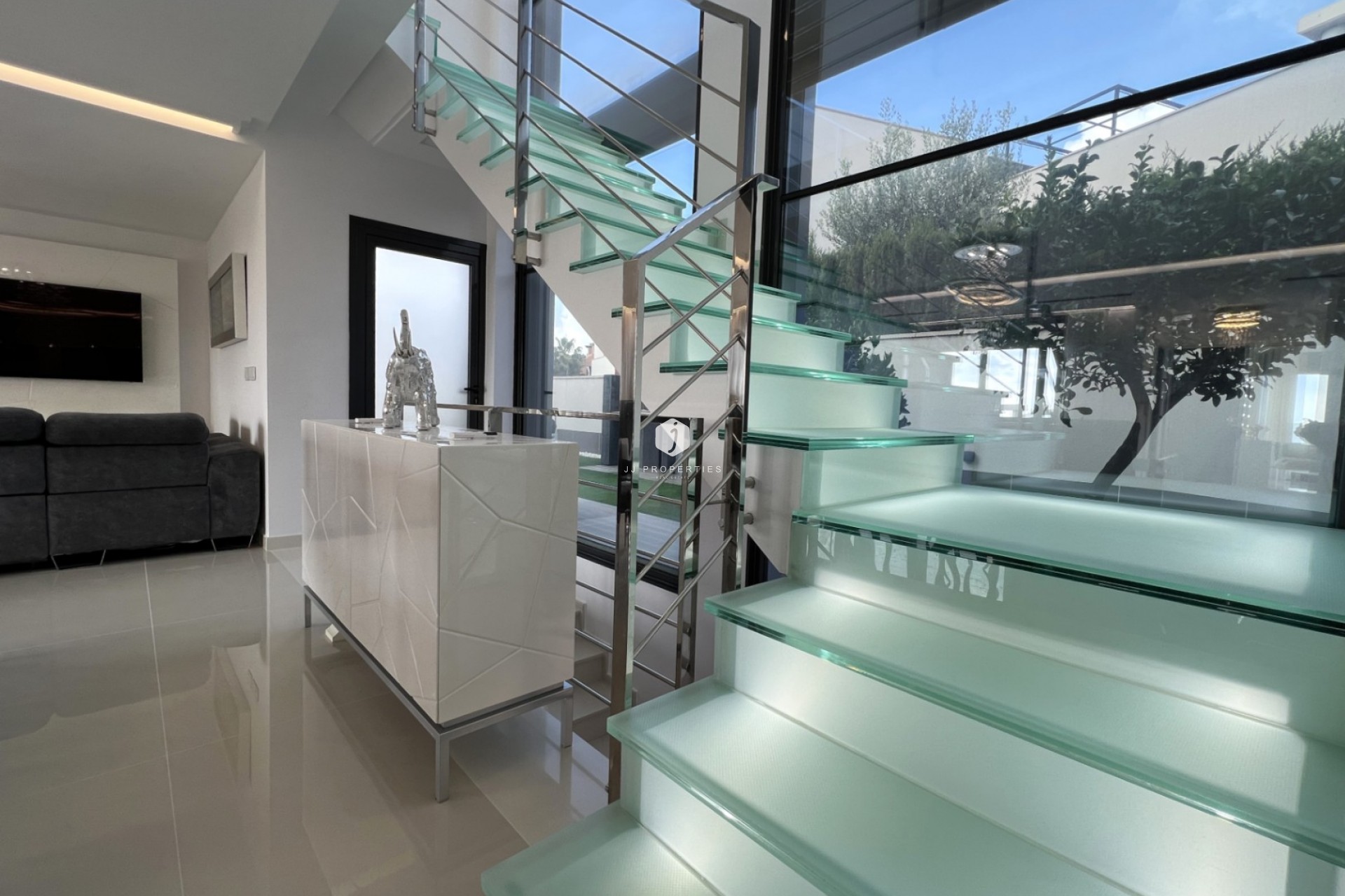 D'occasion - Villa -
San Miguel de Salinas - Inland