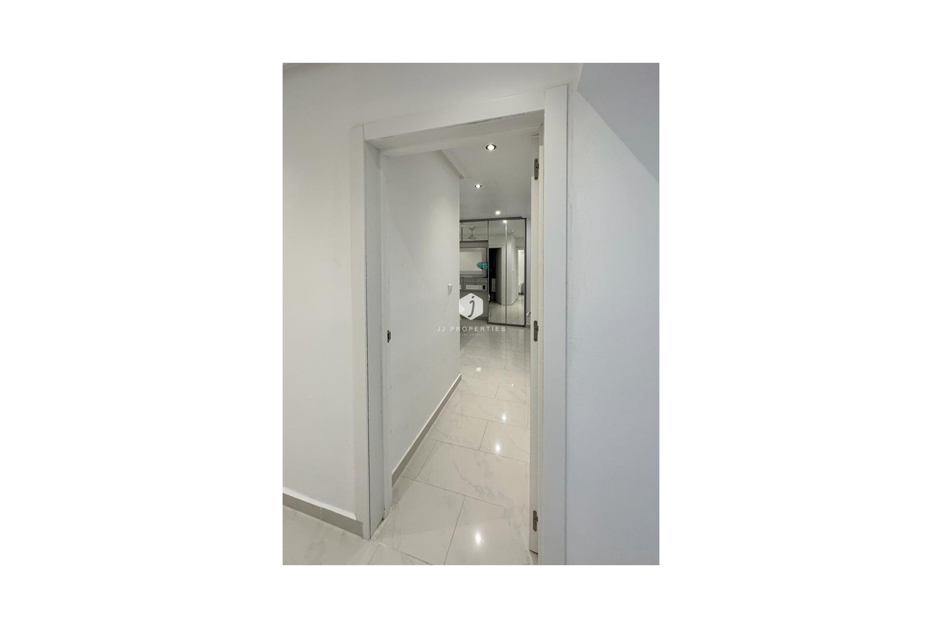 D'occasion - Villa -
San Miguel de Salinas - Inland